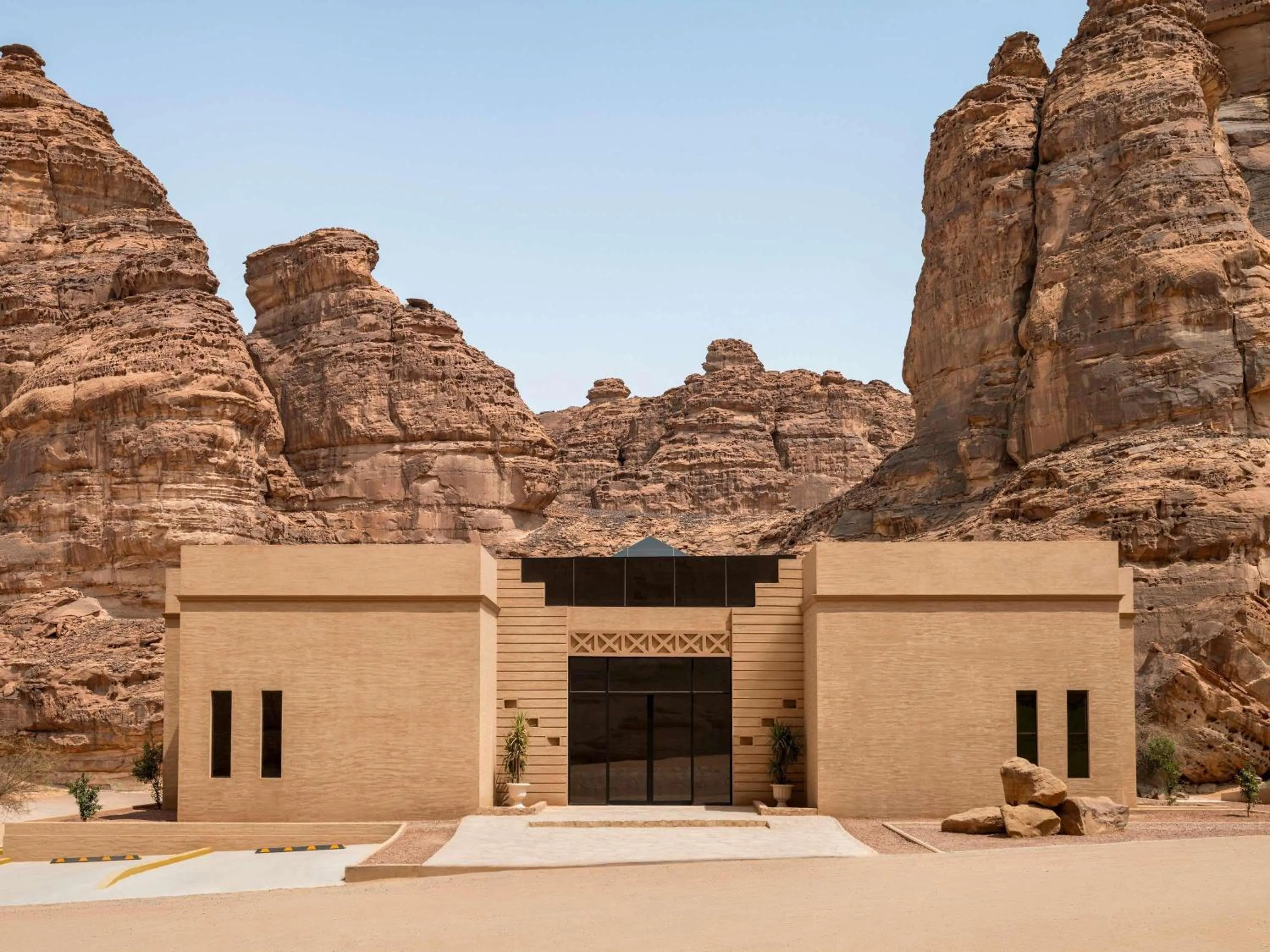 Lounge or bar in Shaden Resort