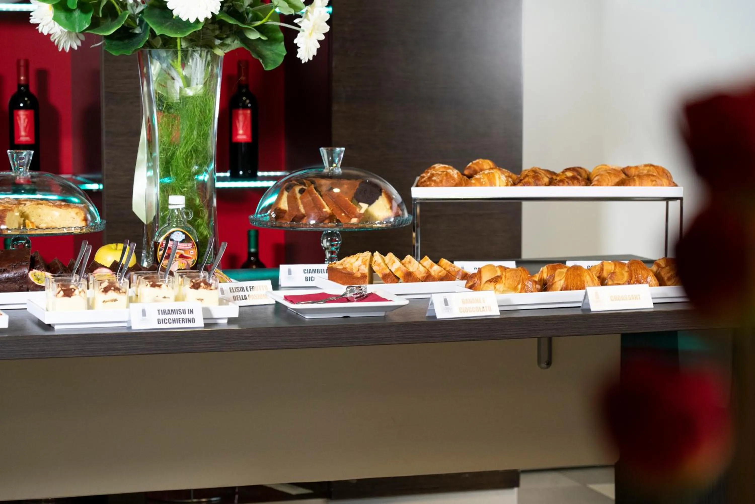 Food and drinks in Hotel Nazionale