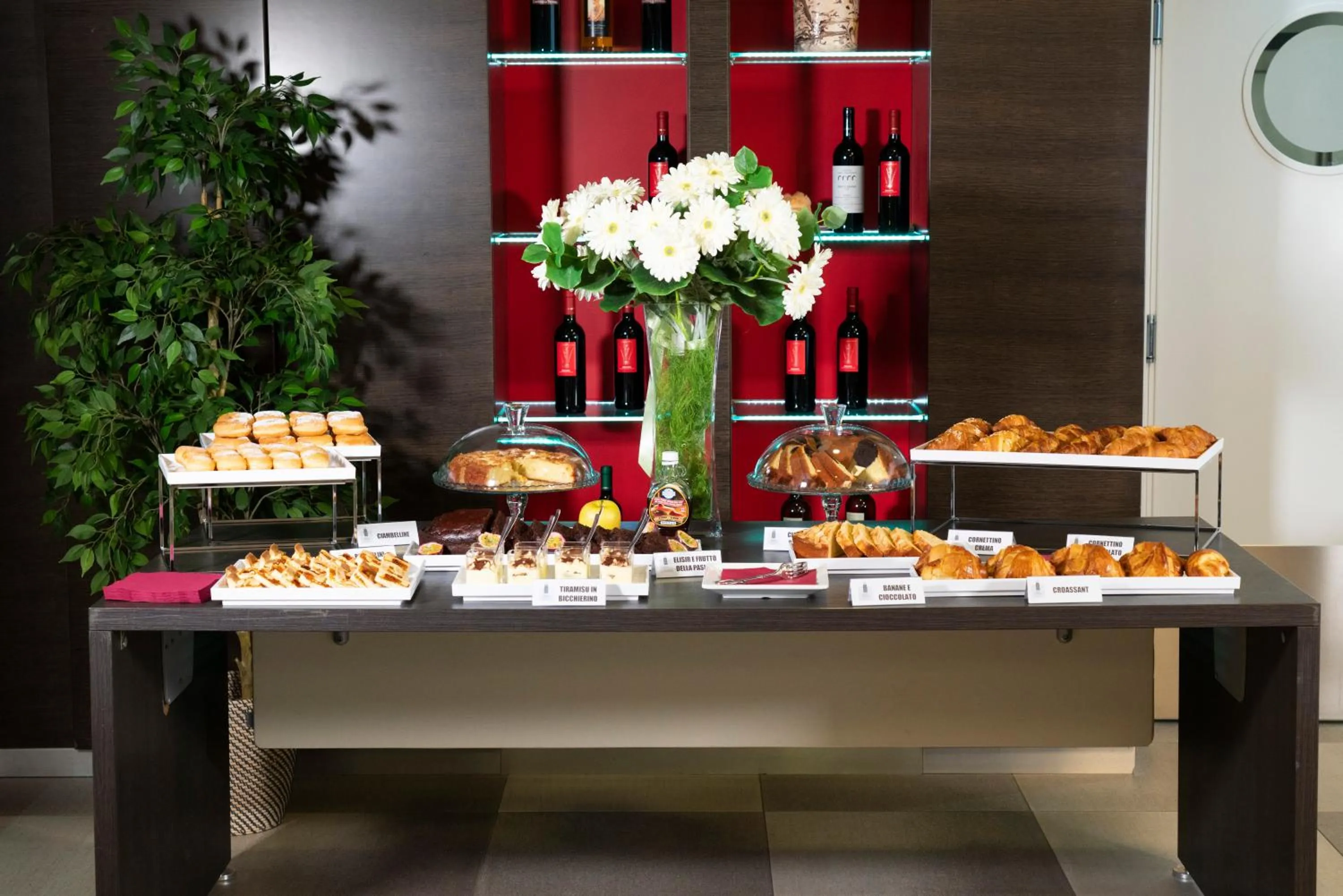 Restaurant/places to eat in Hotel Nazionale