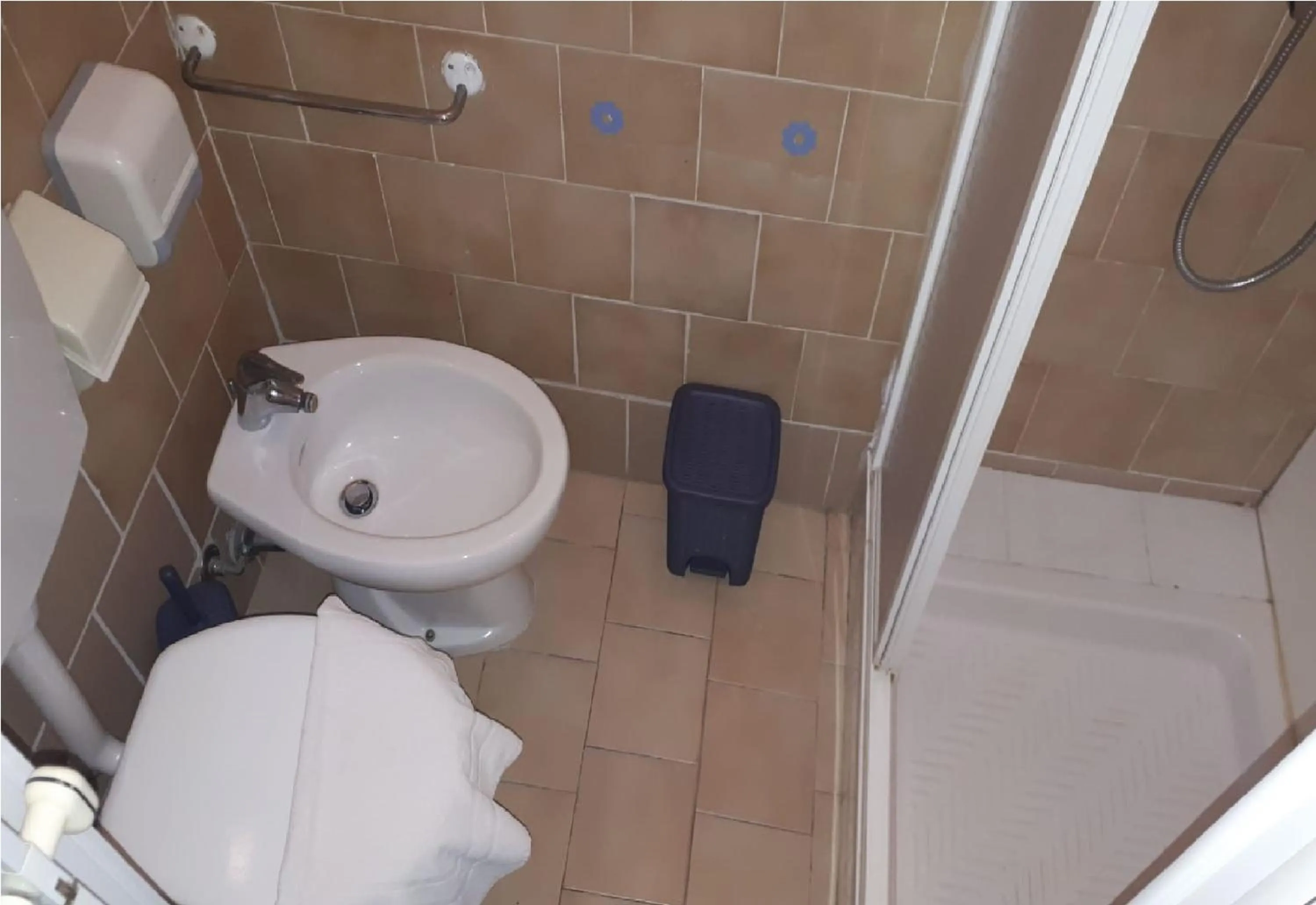 Bathroom in HOTEL MAIDA