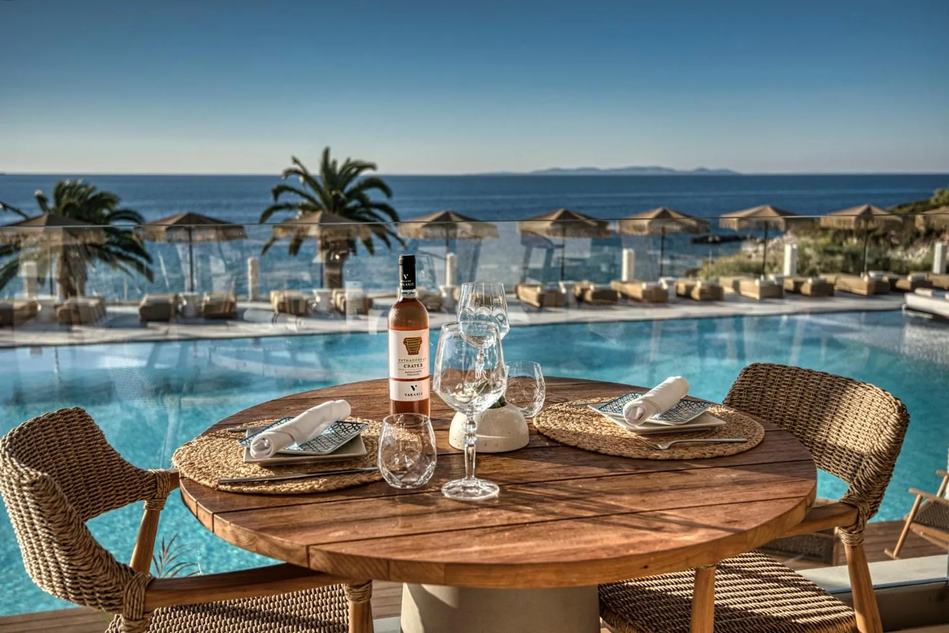 Restaurant/places to eat in Proteas Blu Resort