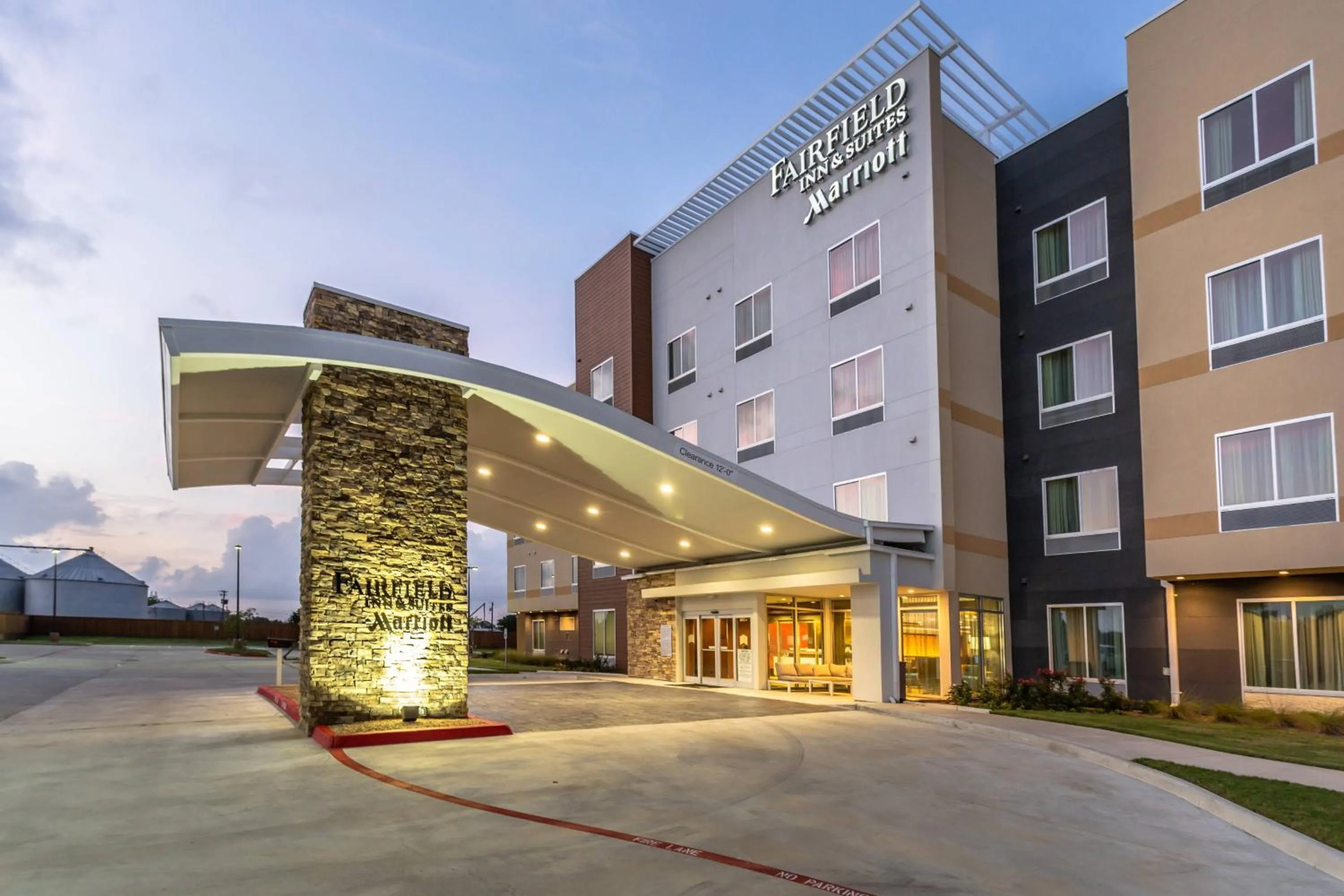 Property building in Fairfield Inn & Suites by Marriott Bay City, Texas