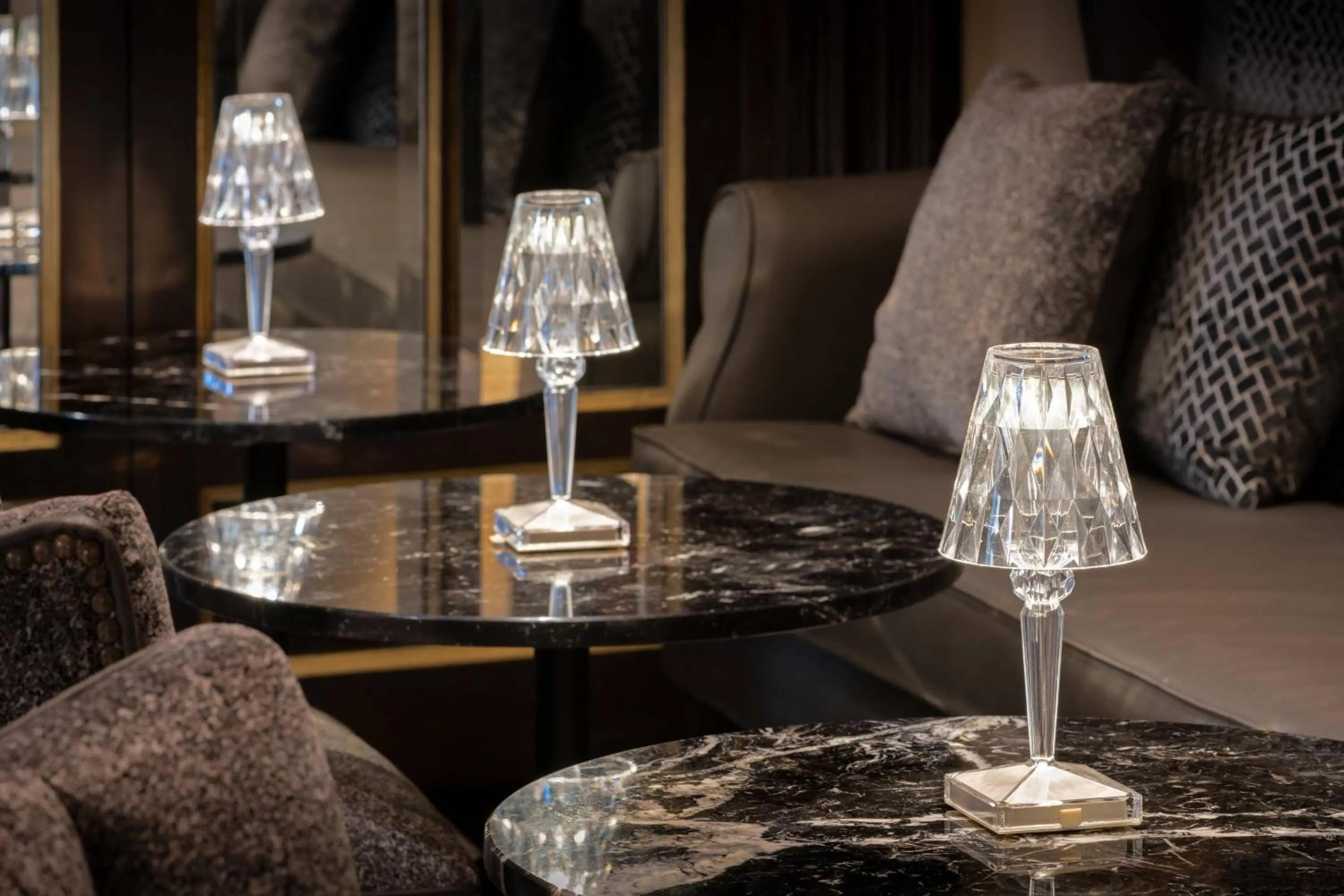 Lounge or bar in Círculo Gran Vía, Autograph Collection (Adults Only)