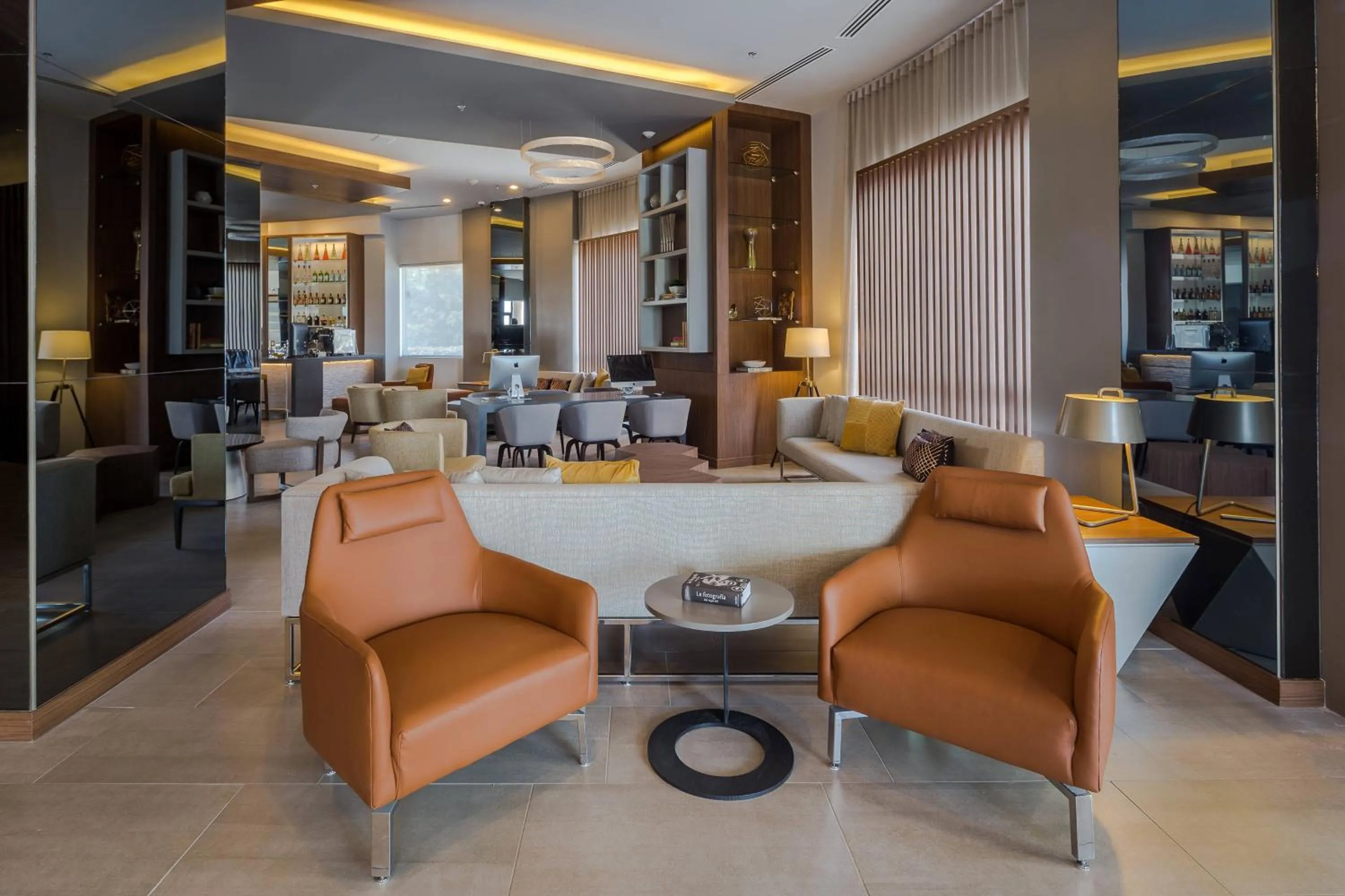 Lobby or reception in AC Hotel by Marriott Guadalajara Expo