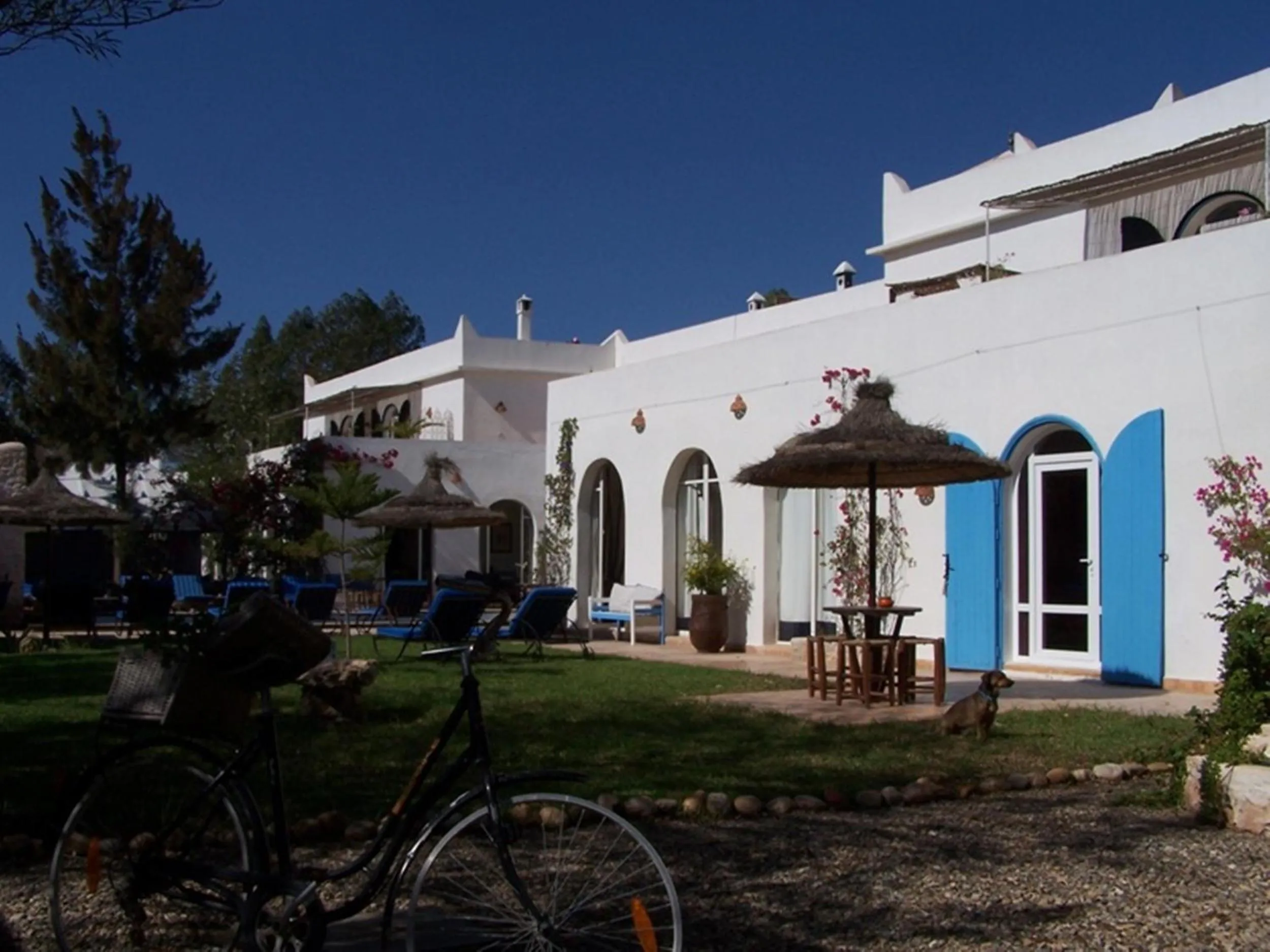 Facade/entrance in Villa Daba