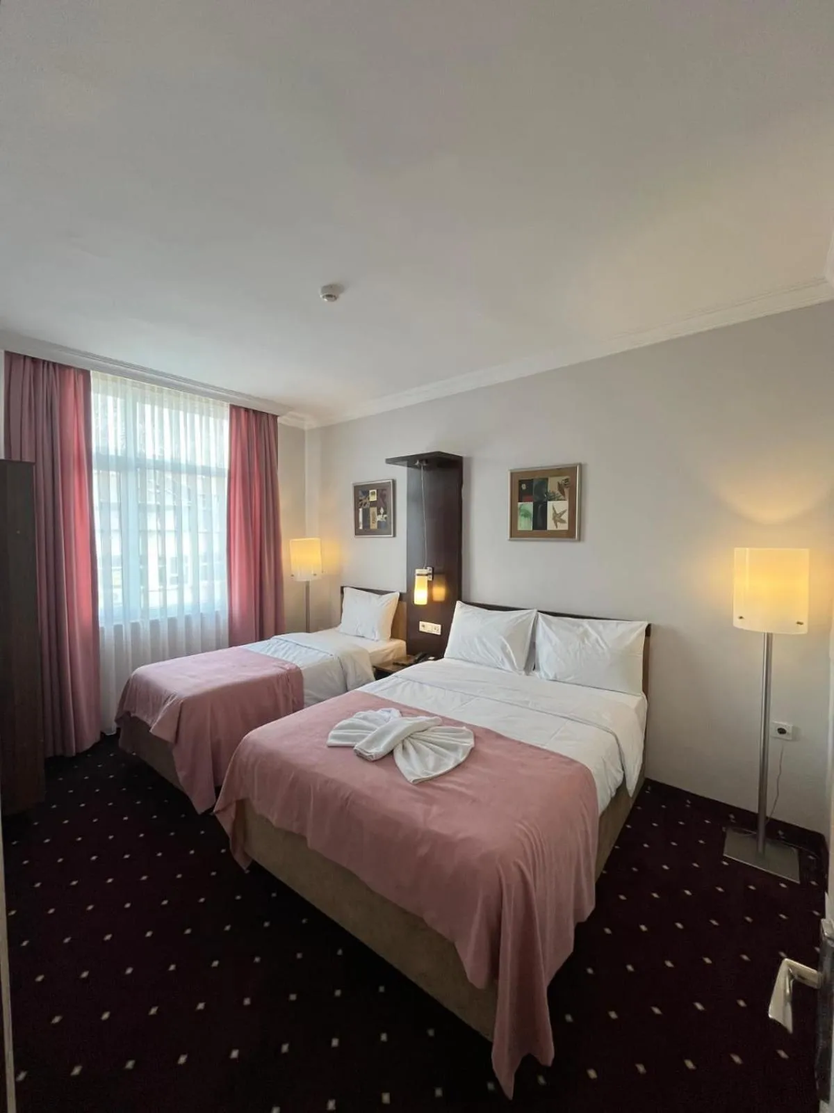 Bedroom, Bed in Hotel Topkapı