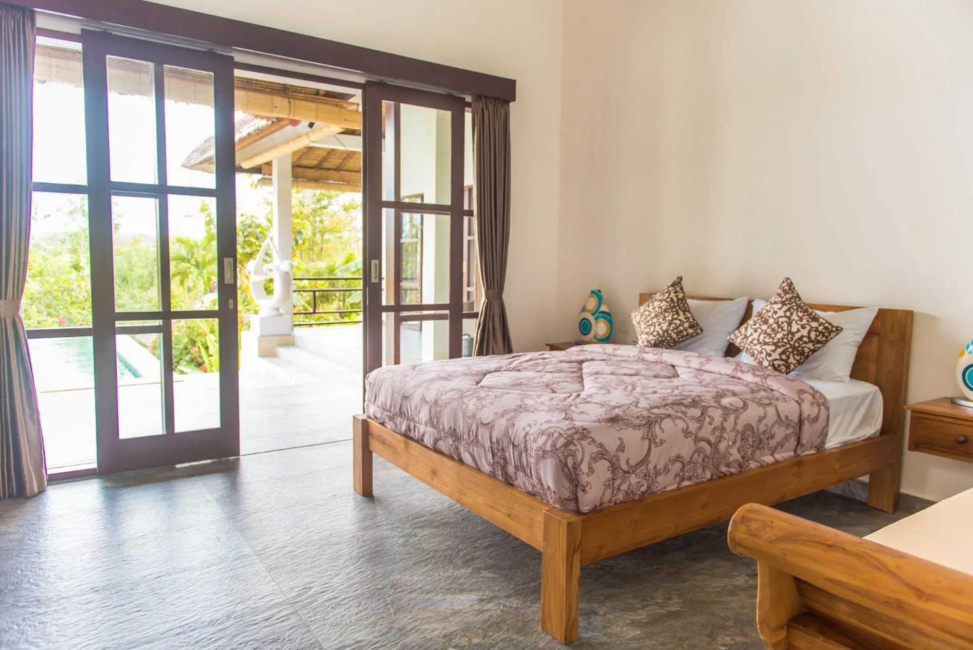 Bed in Villa Michiko