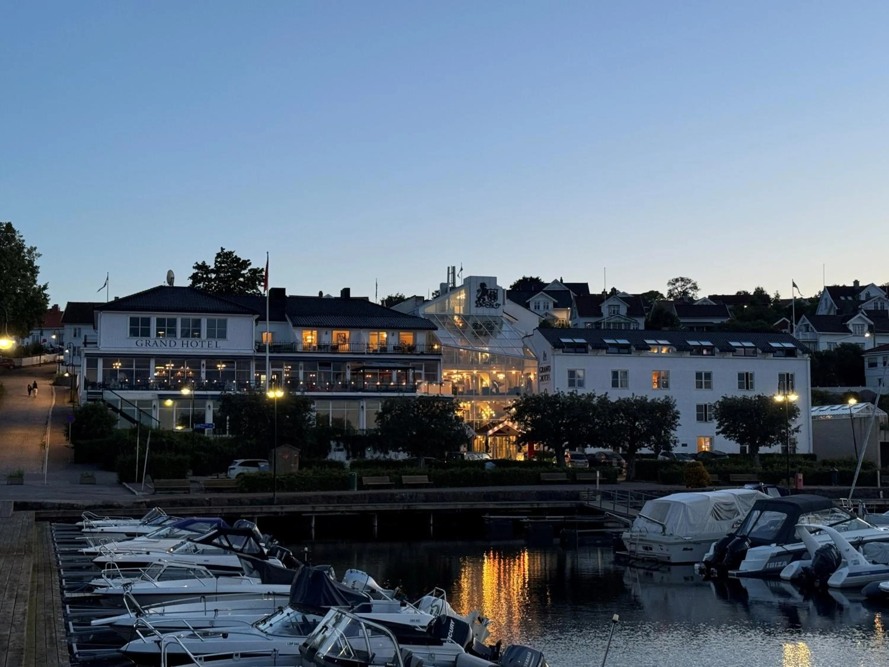 Property building in Grand Hotel Åsgårdstrand - Unike Hoteller