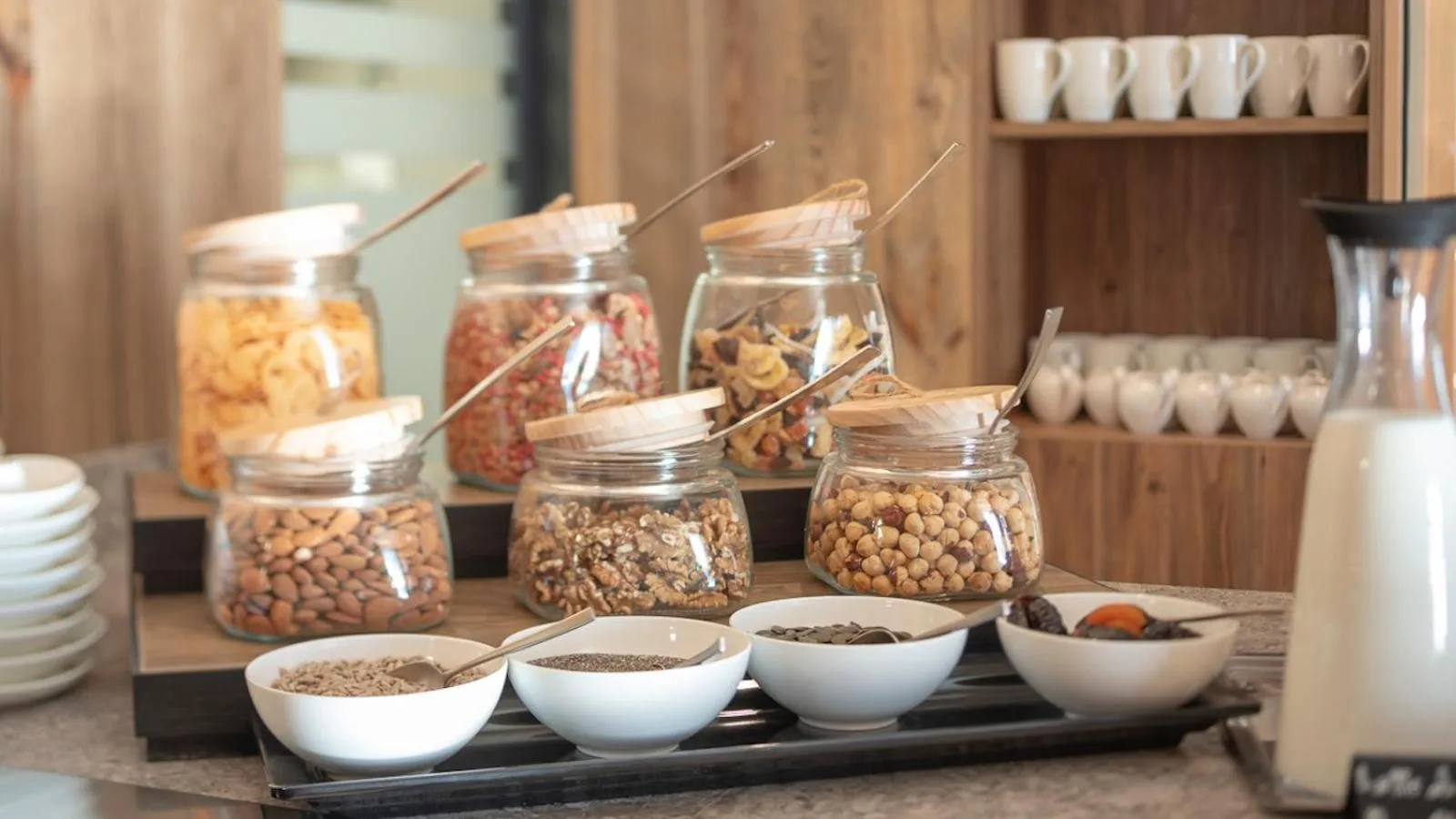 Food in Paradise Lodge