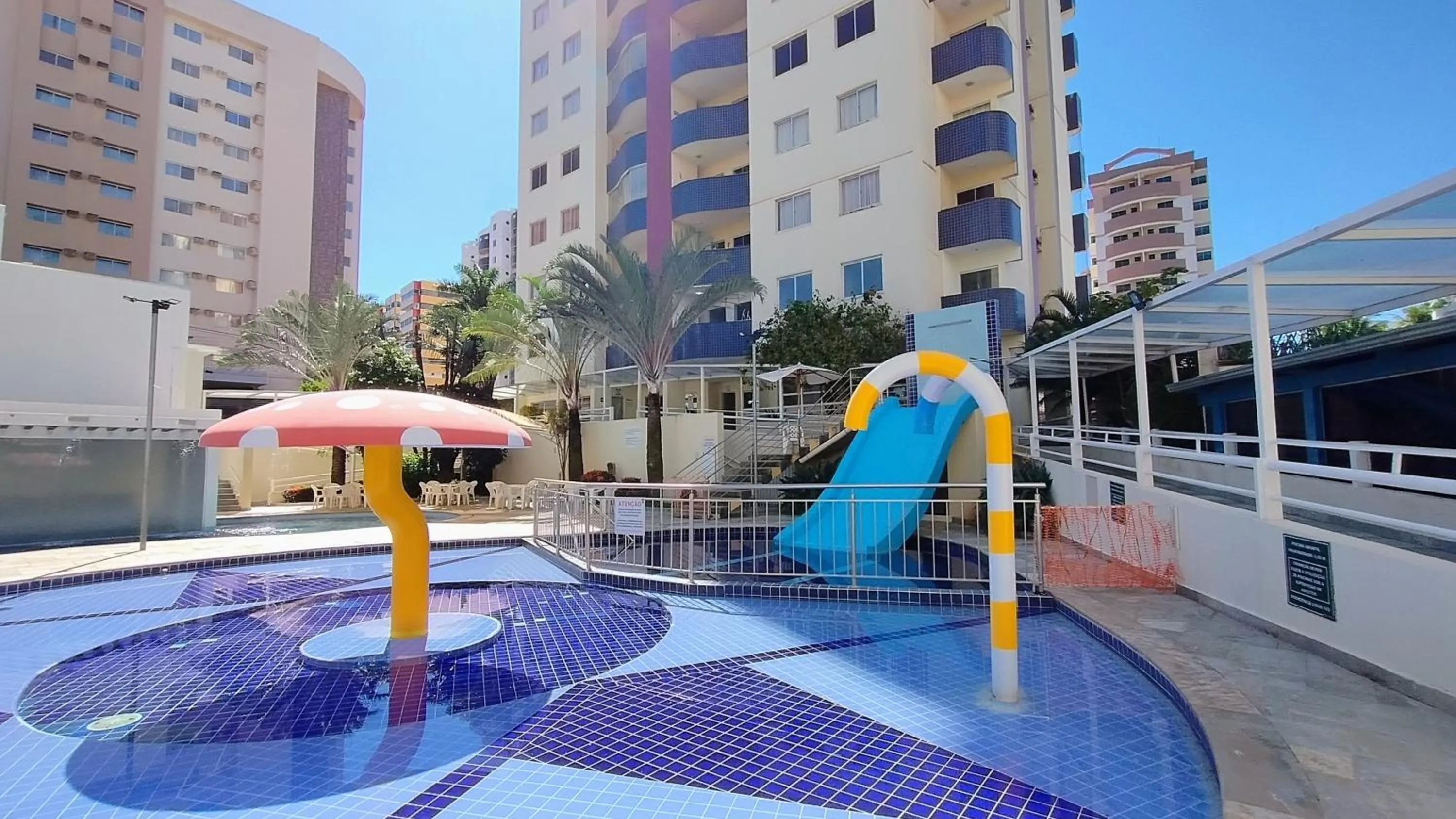 Swimming pool in Thermas do Bandeirante Caldas Novas - ACHEI FERIAS - Com Roupa de Cama