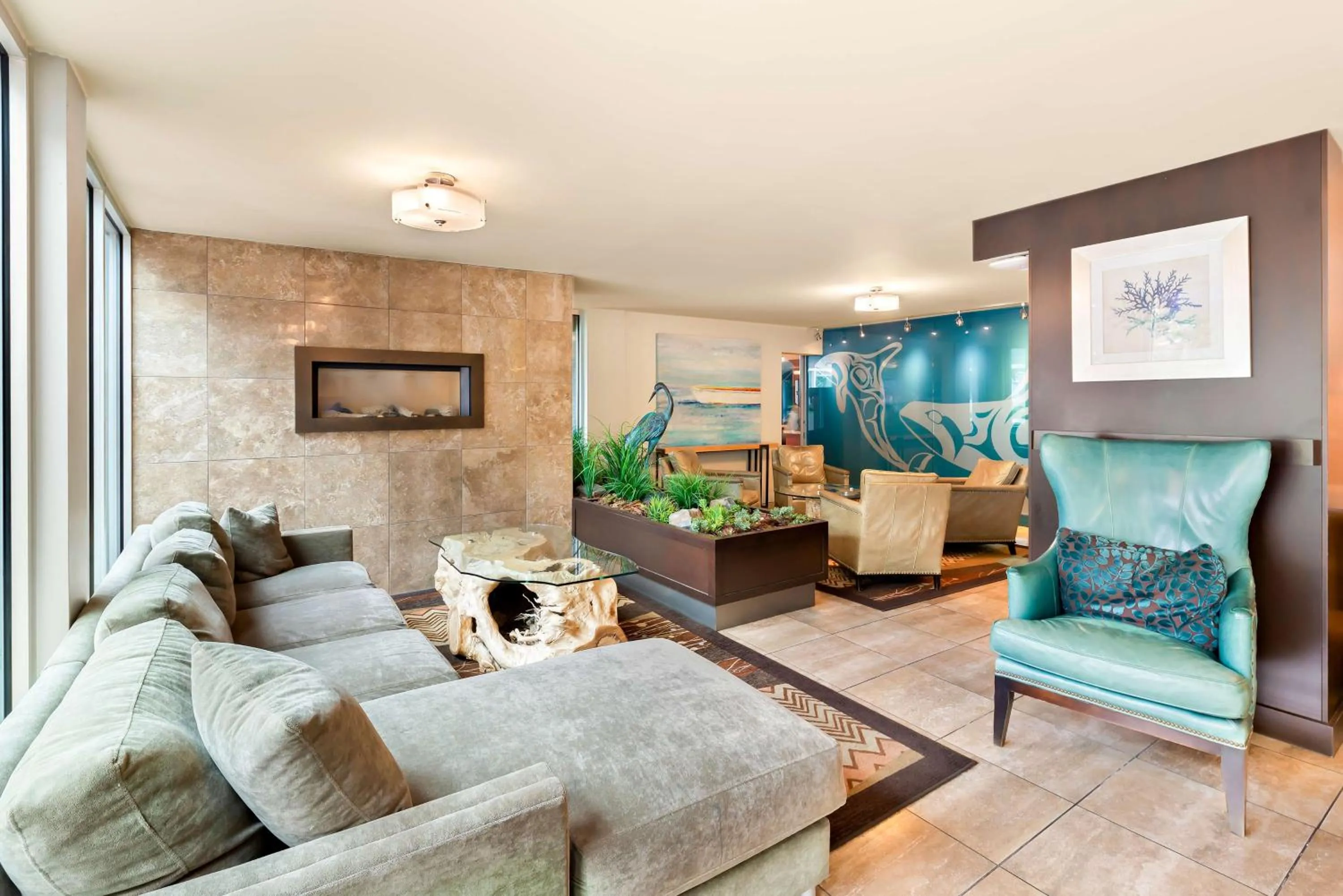 Lobby or reception in Best Western PLUS Inner Harbour Hotel