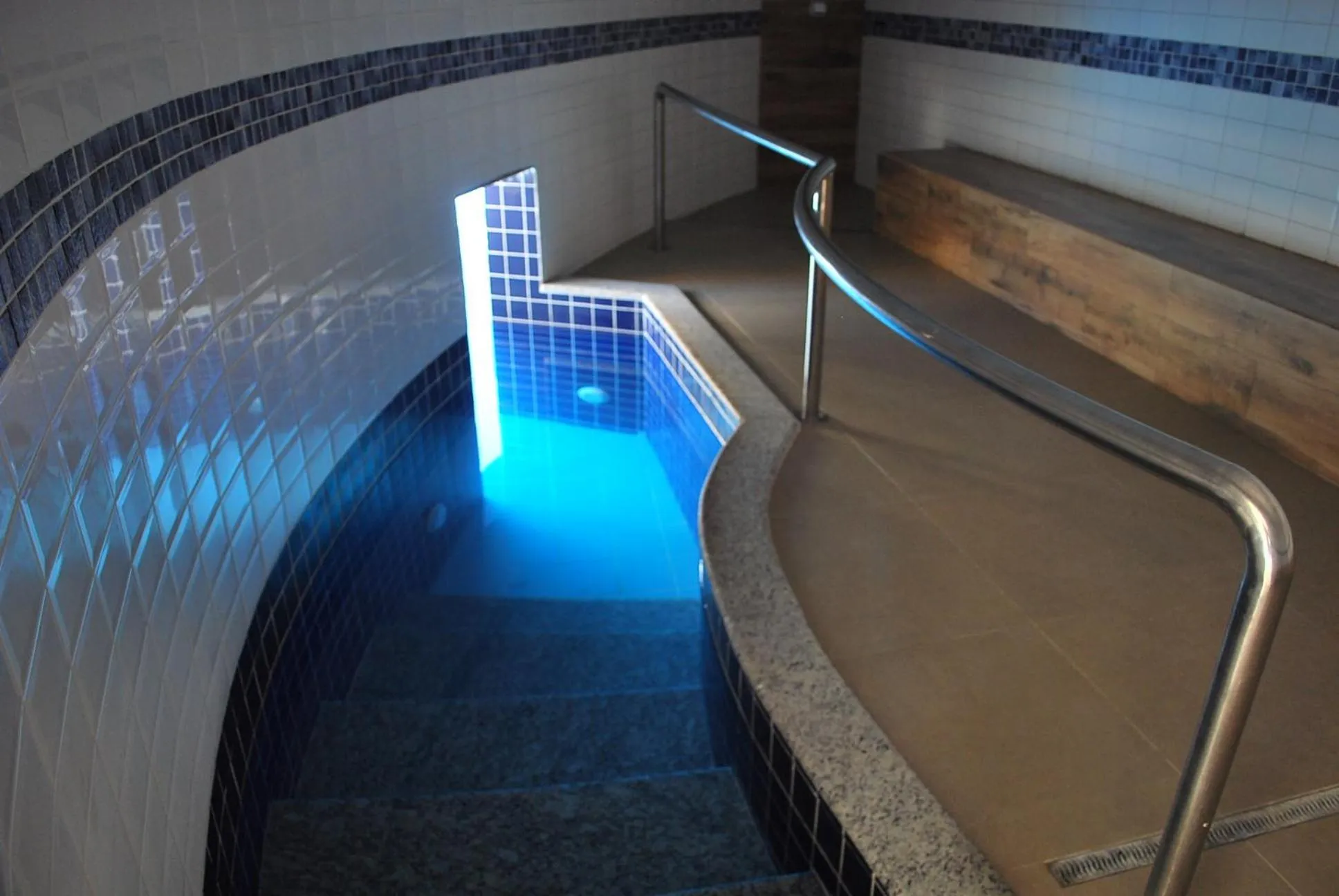 Sauna in Prive das Thermas I Caldas Novas - ACHEI FERIAS - com roupa de cama