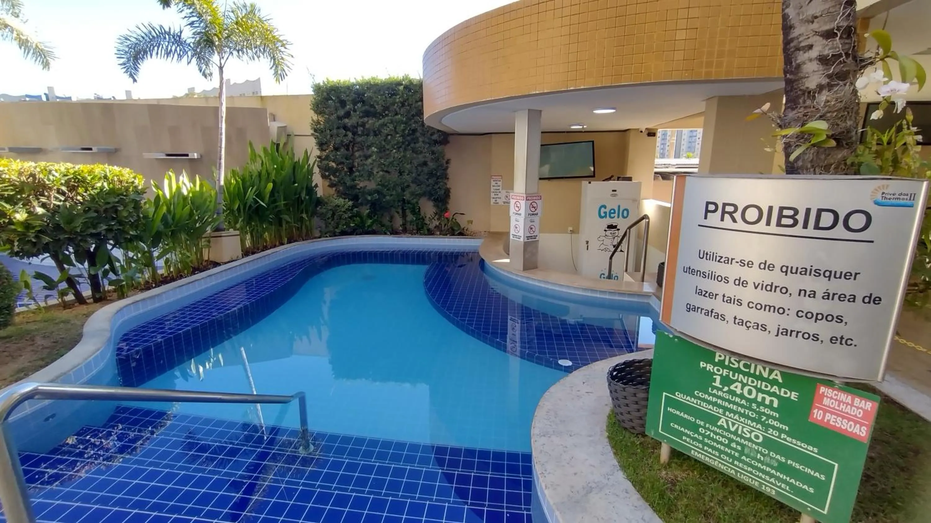 Swimming pool in Prive das Thermas II Caldas Novas - ACHEI FERIAS - Com Roupa de Cama