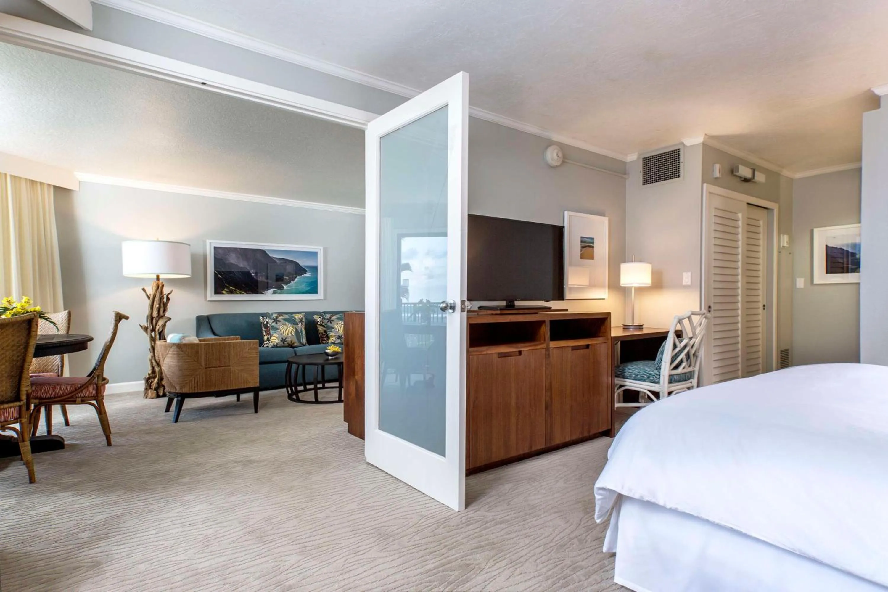 Photo of the whole room, Bed in OUTRIGGER Kaua'i Beach Resort & Spa