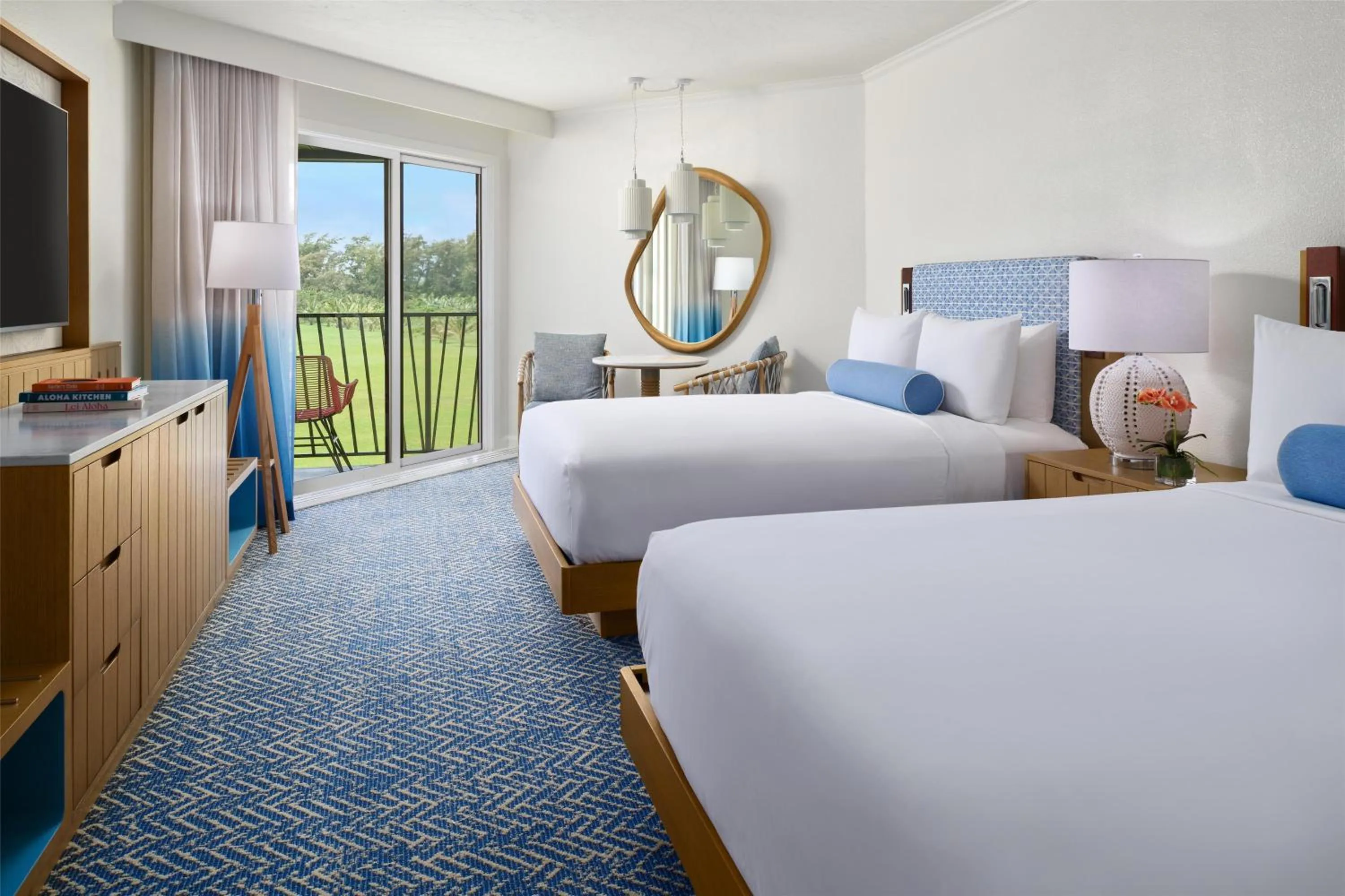 Bedroom, Bed in OUTRIGGER Kaua'i Beach Resort & Spa