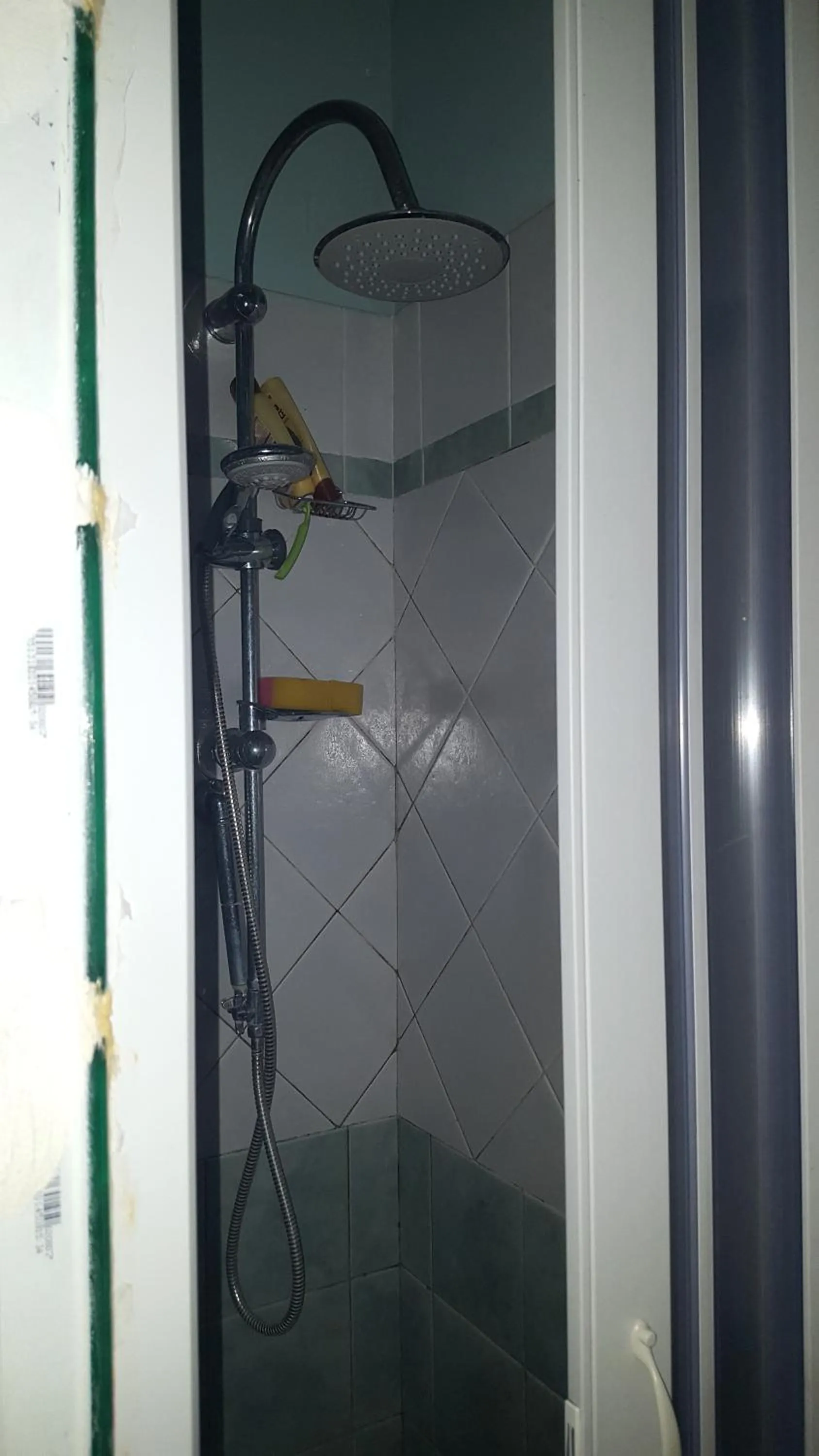 Shower in La Casa delle Lodole