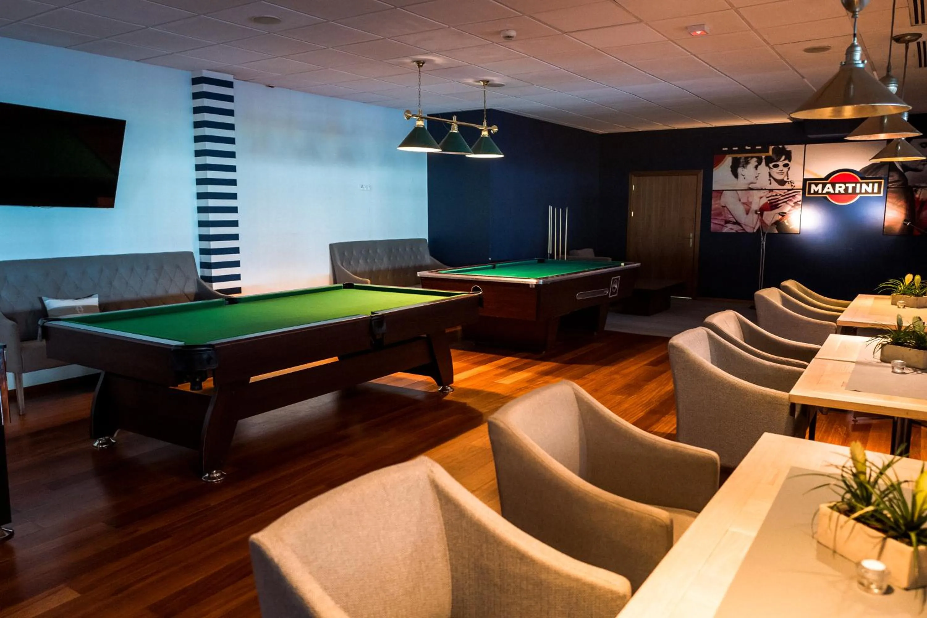 Billiard in Omega Hotel