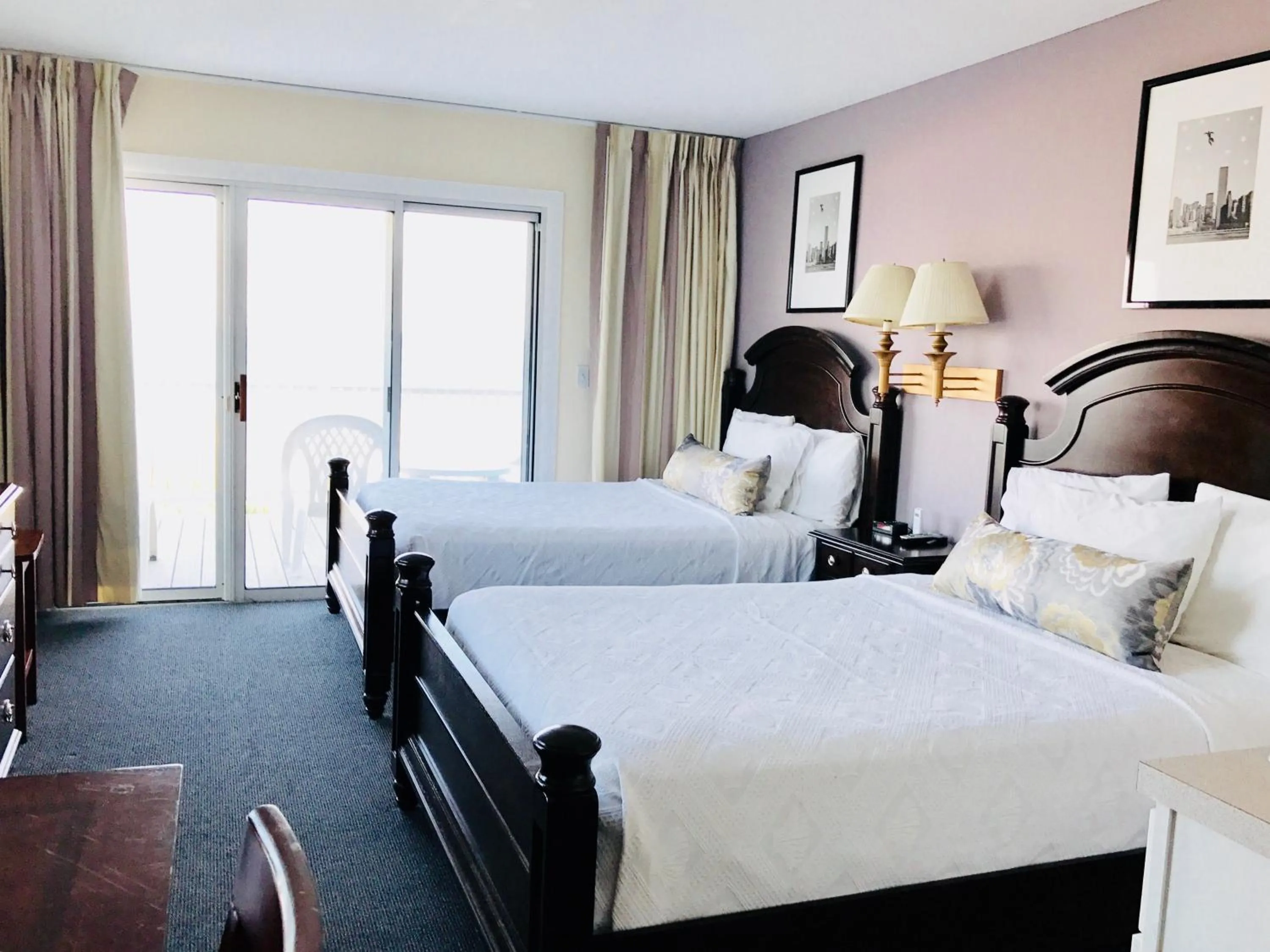 Dining area in Ocean Surf Resort