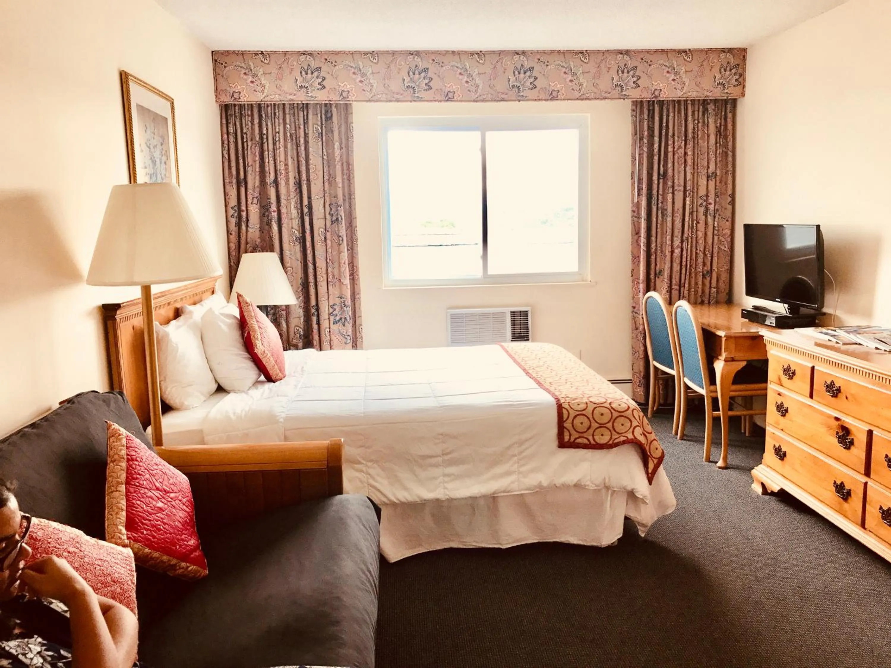 TV and multimedia in Ocean Surf Resort