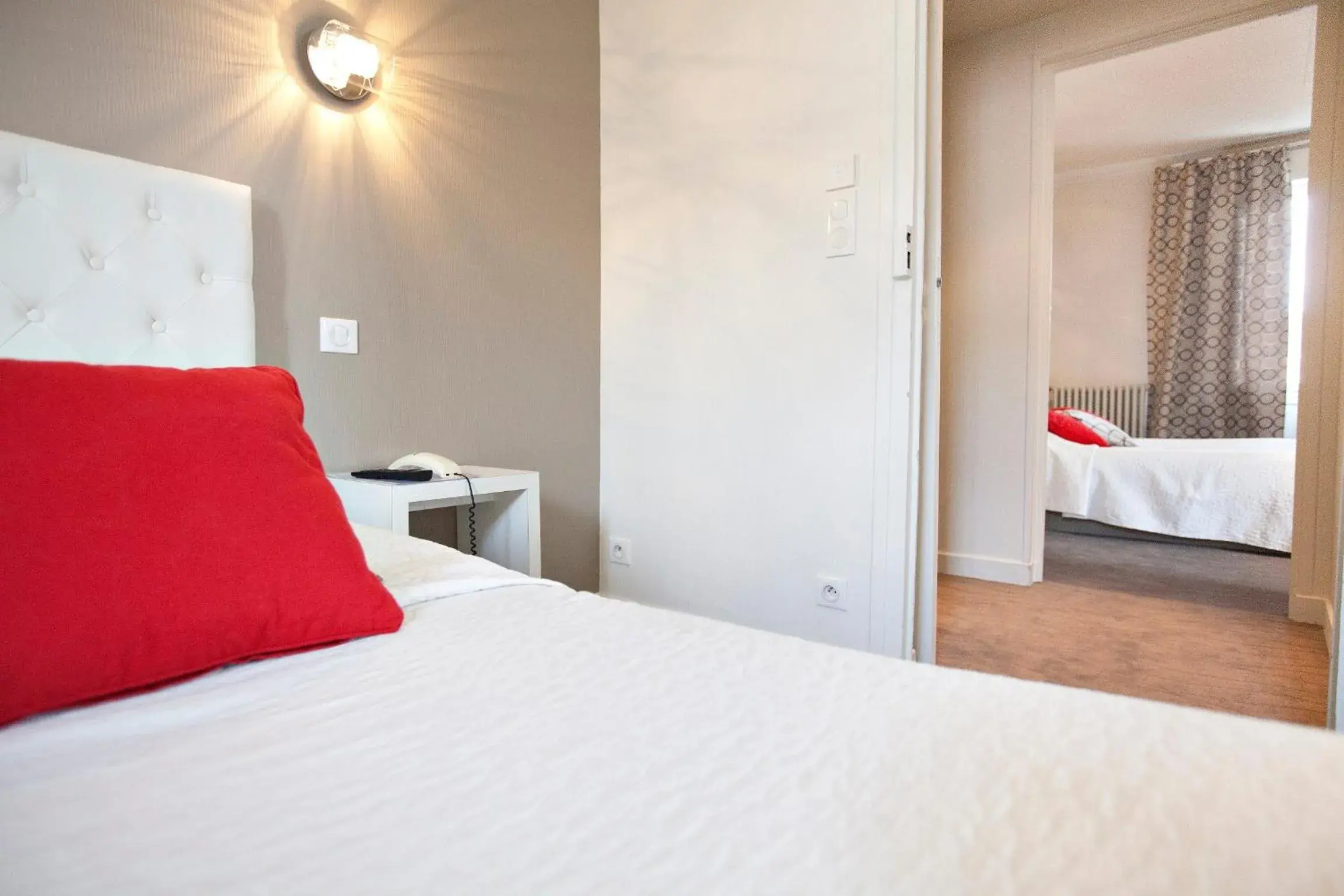 Two-Bedroom Suite in Hôtel Radio - Teritoria Two-Bedroom Suite in Hôtel Radio - Teritoria