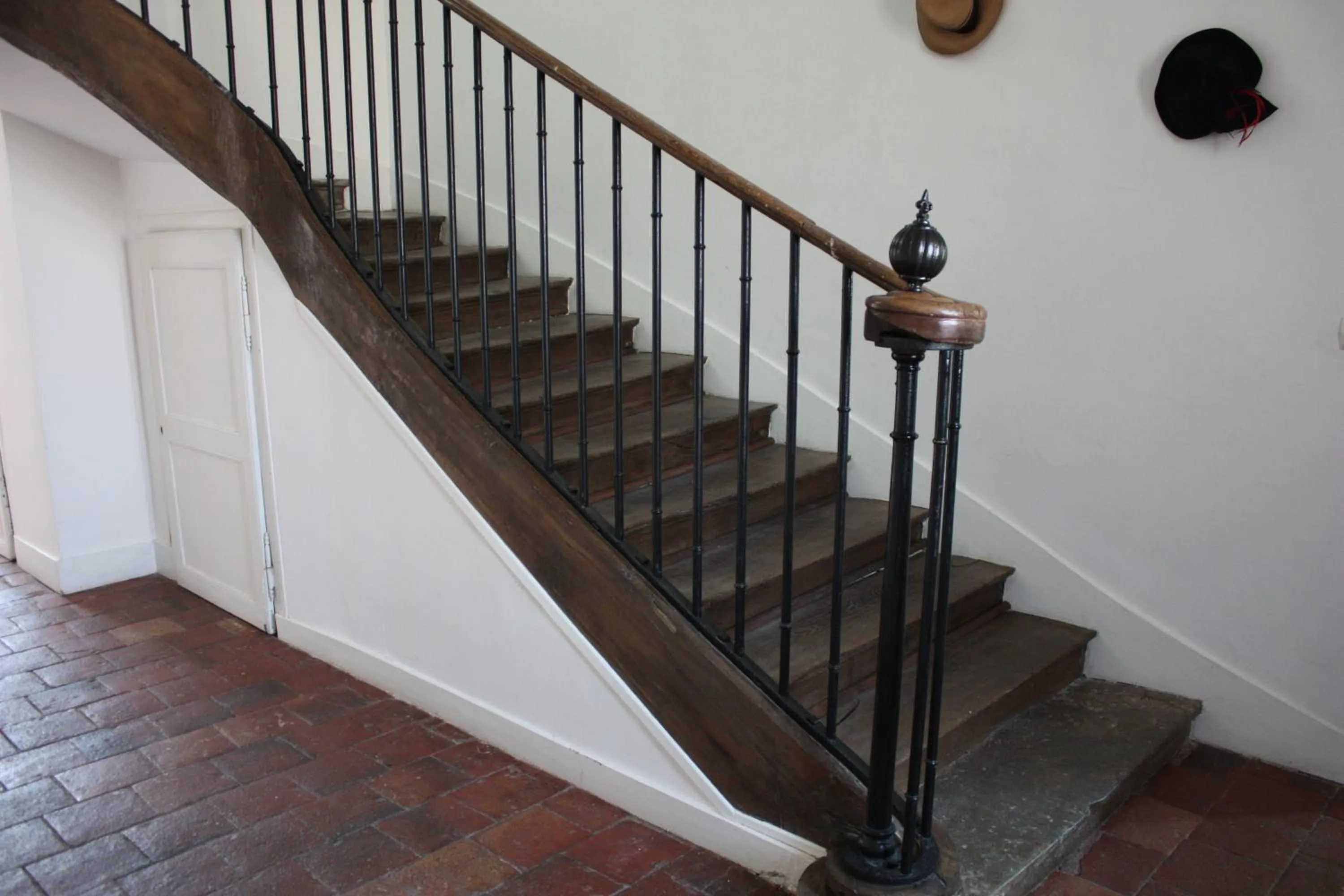 Facade/entrance in Château Latour