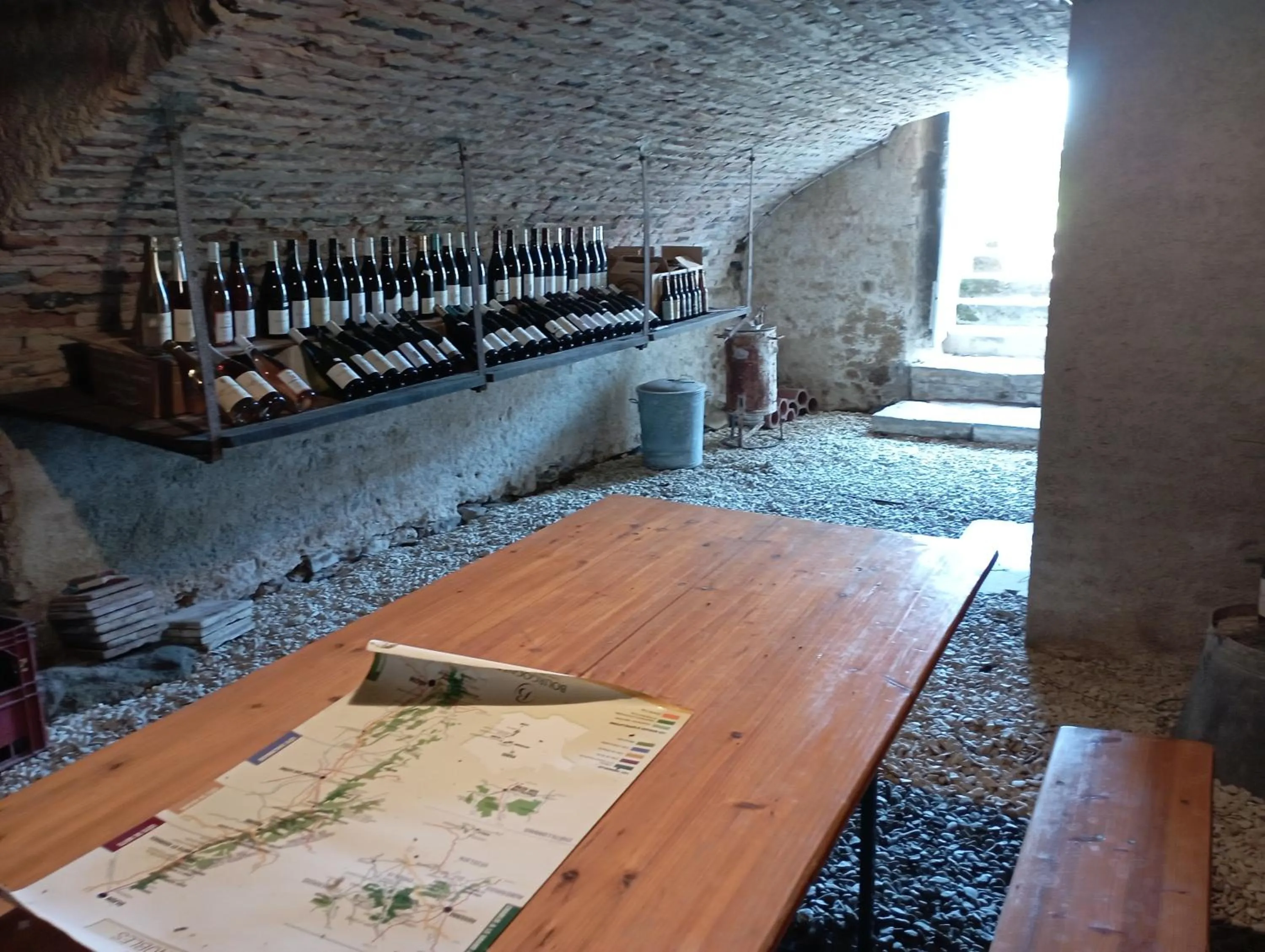 Property building in Château Latour