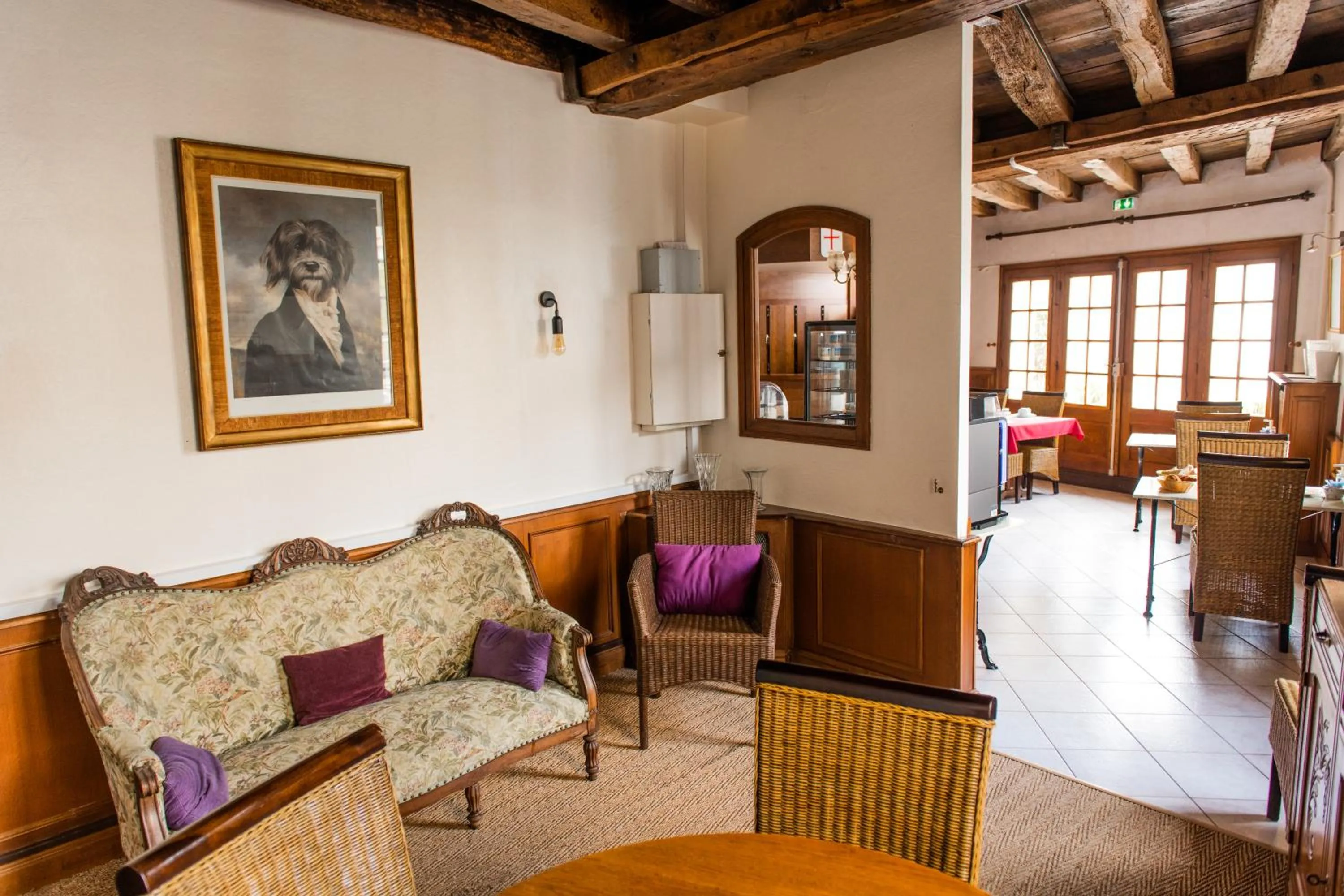Property building in Le Relais Des Templiers