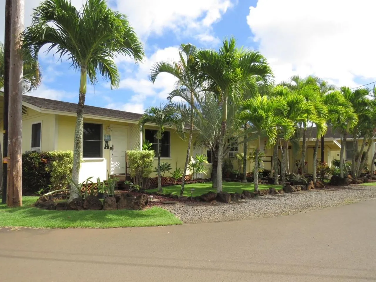 Property building in Kauai Palms Hotel