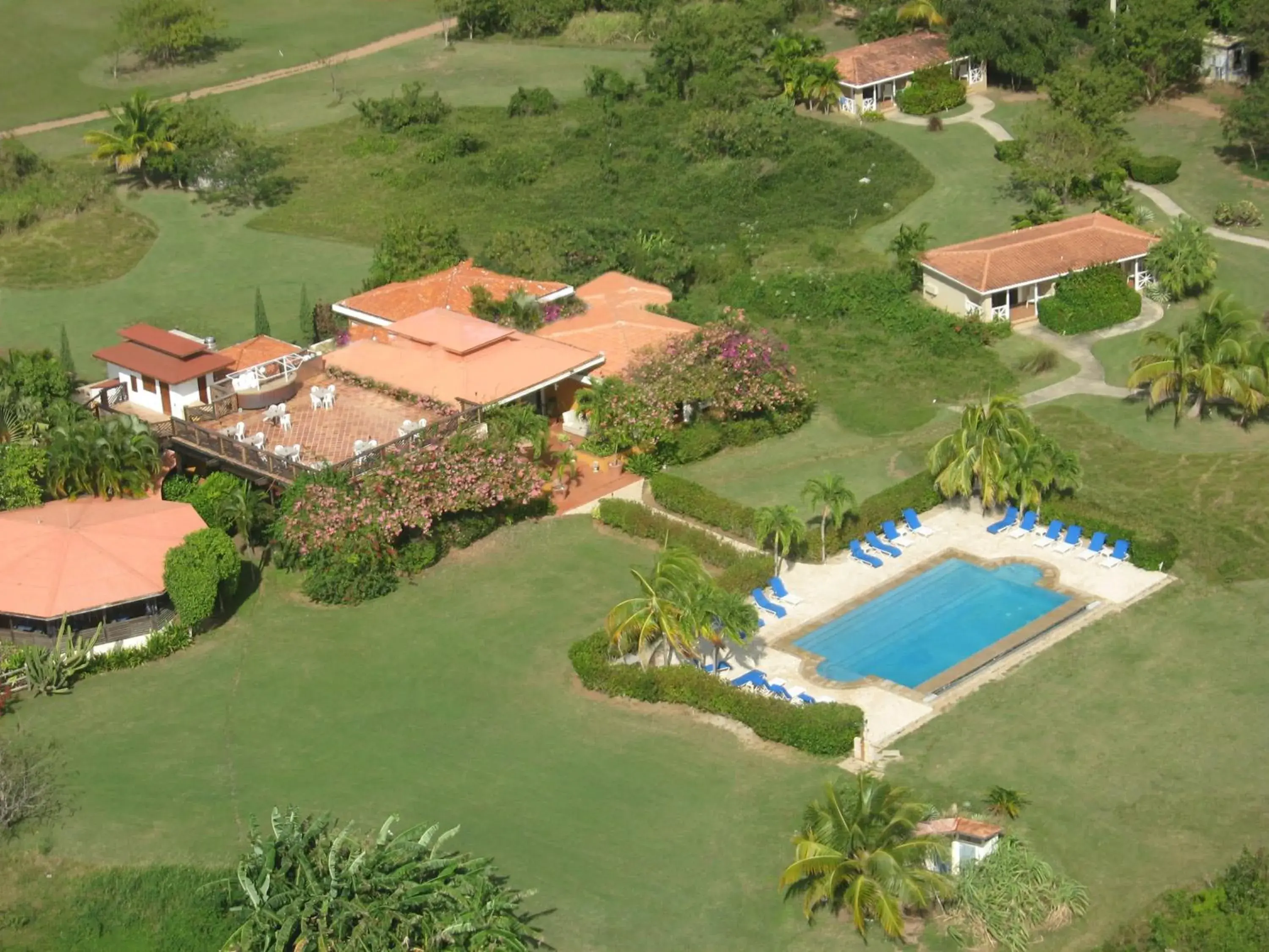 King Ocean Front w/Lanai in Blue Horizon Boutique Resort King Ocean Front w/Lanai in Blue Horizon Boutique Resort