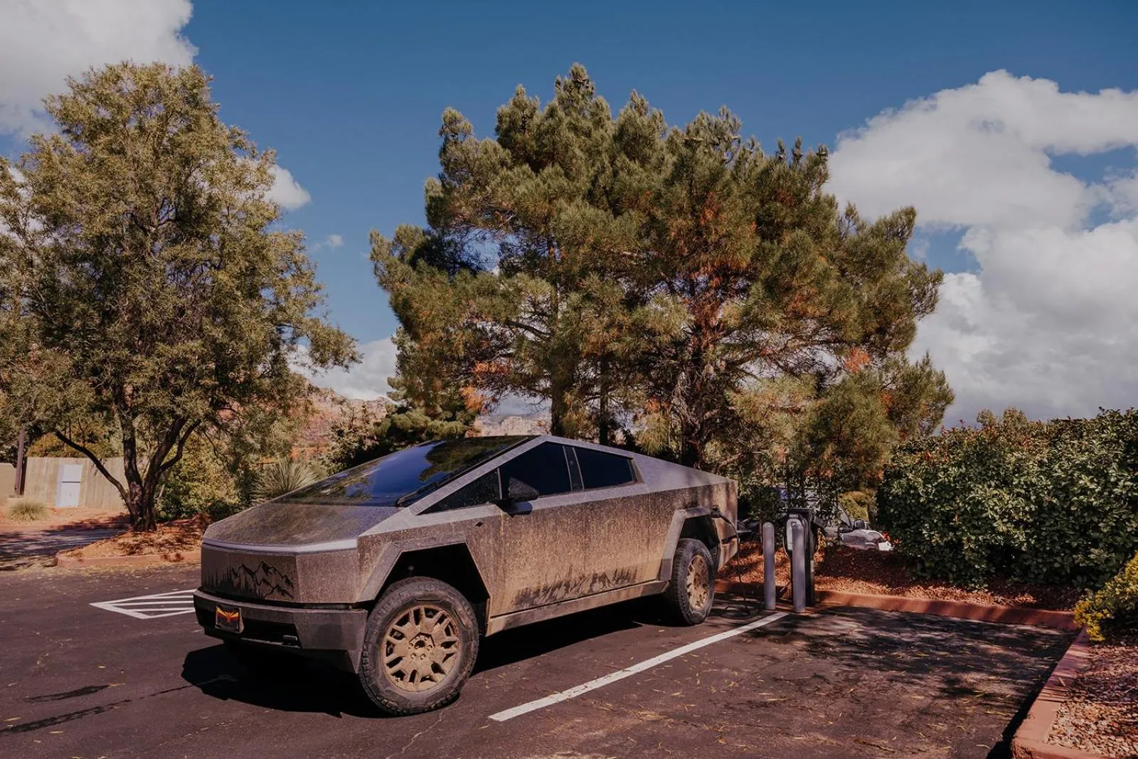 Parking in Southwest Inn at Sedona