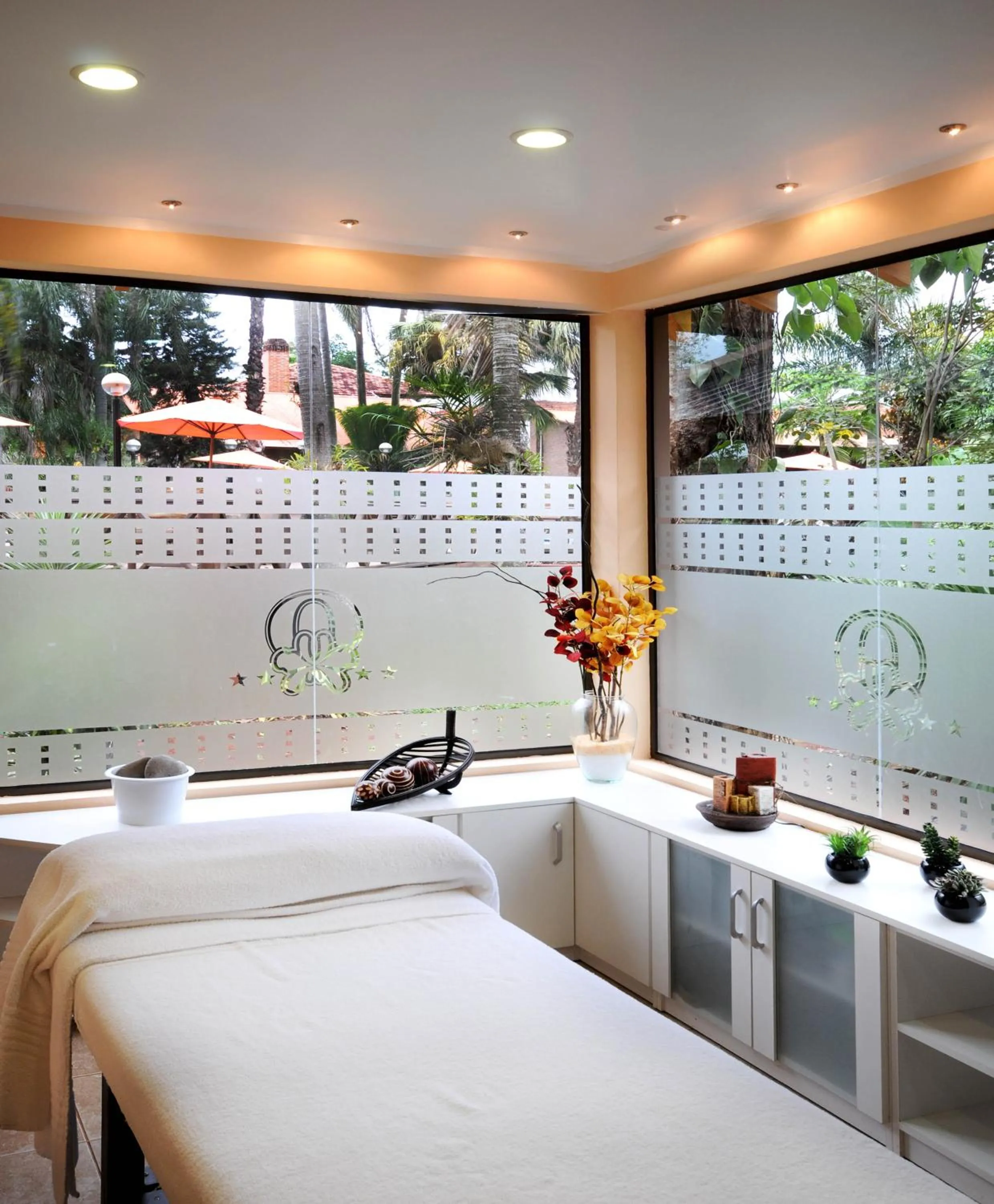 Massage, Bed in Orquideas Hotel & Cabañas