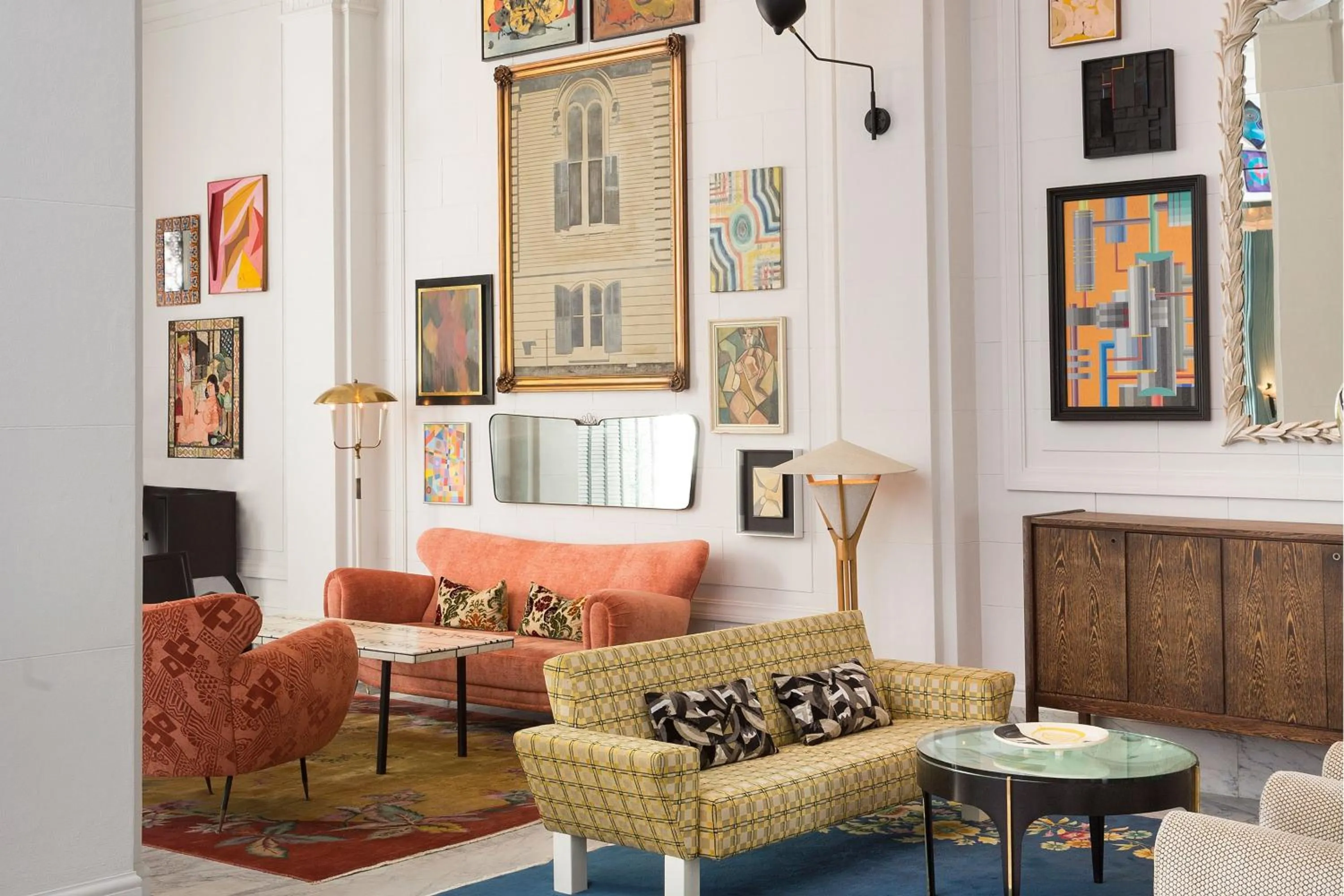 Lounge or bar in San Francisco Proper Hotel, a Member of Design Hotels