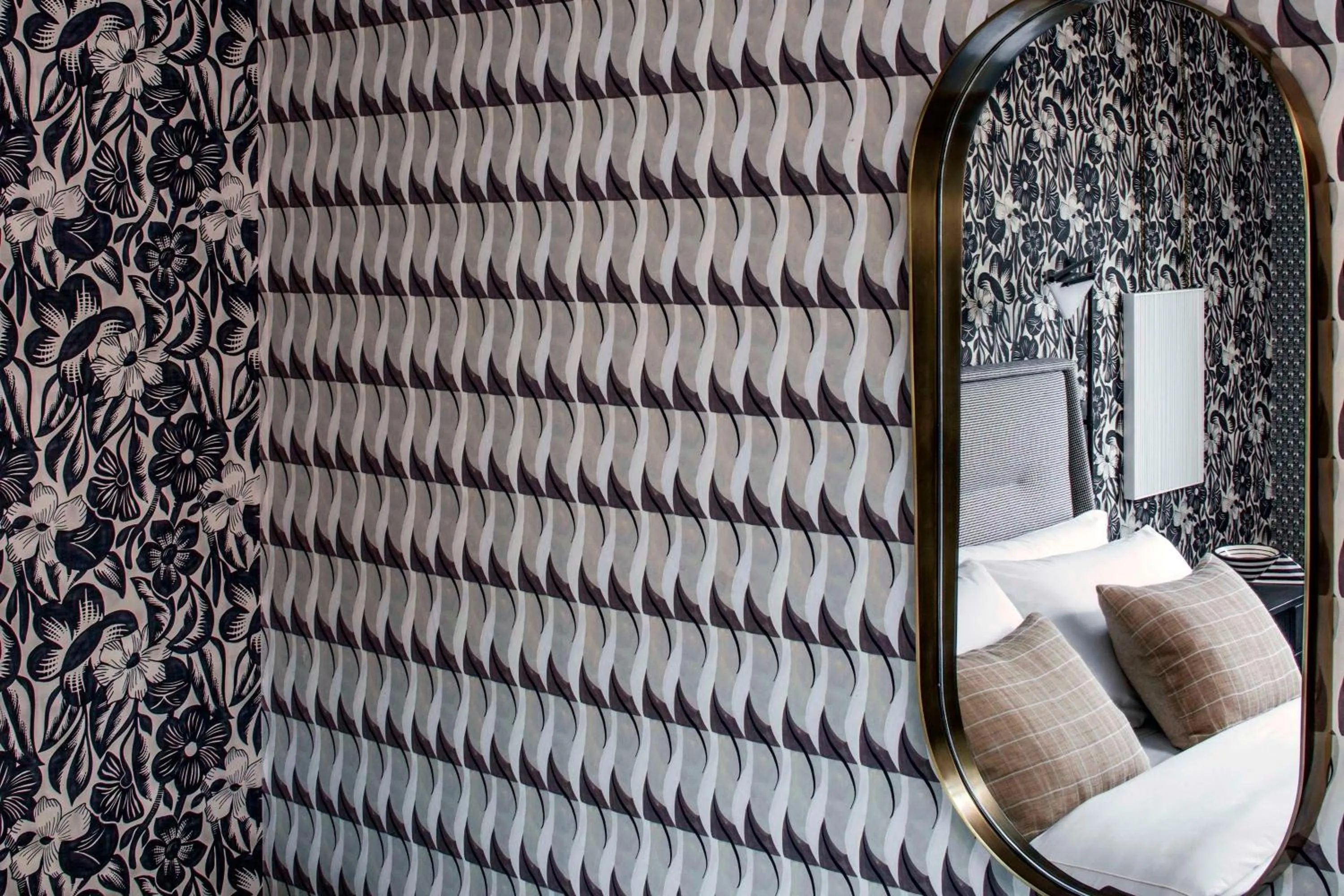 Photo of the whole room in San Francisco Proper Hotel, a Member of Design Hotels