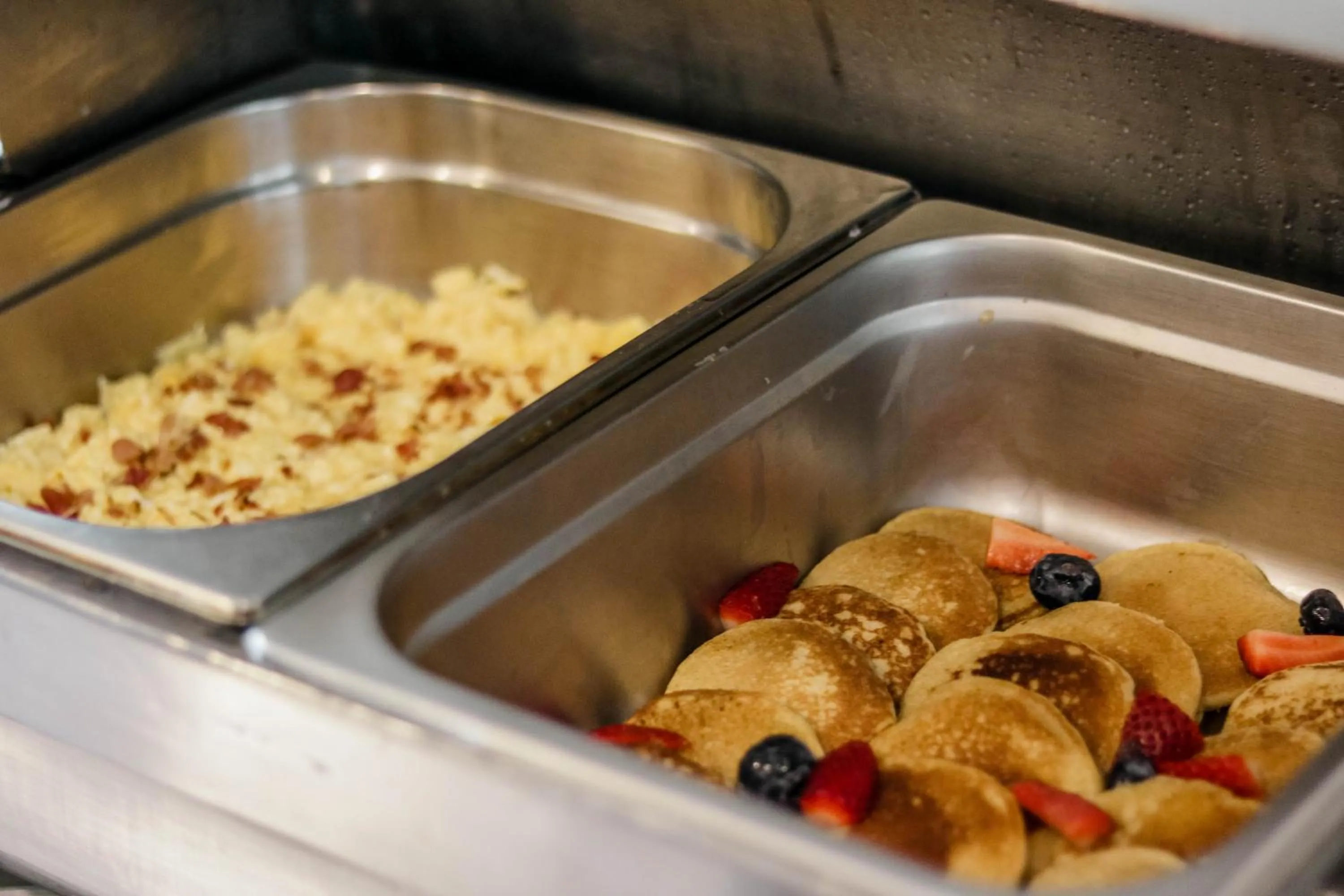 Food and drinks in Hotel Miramar