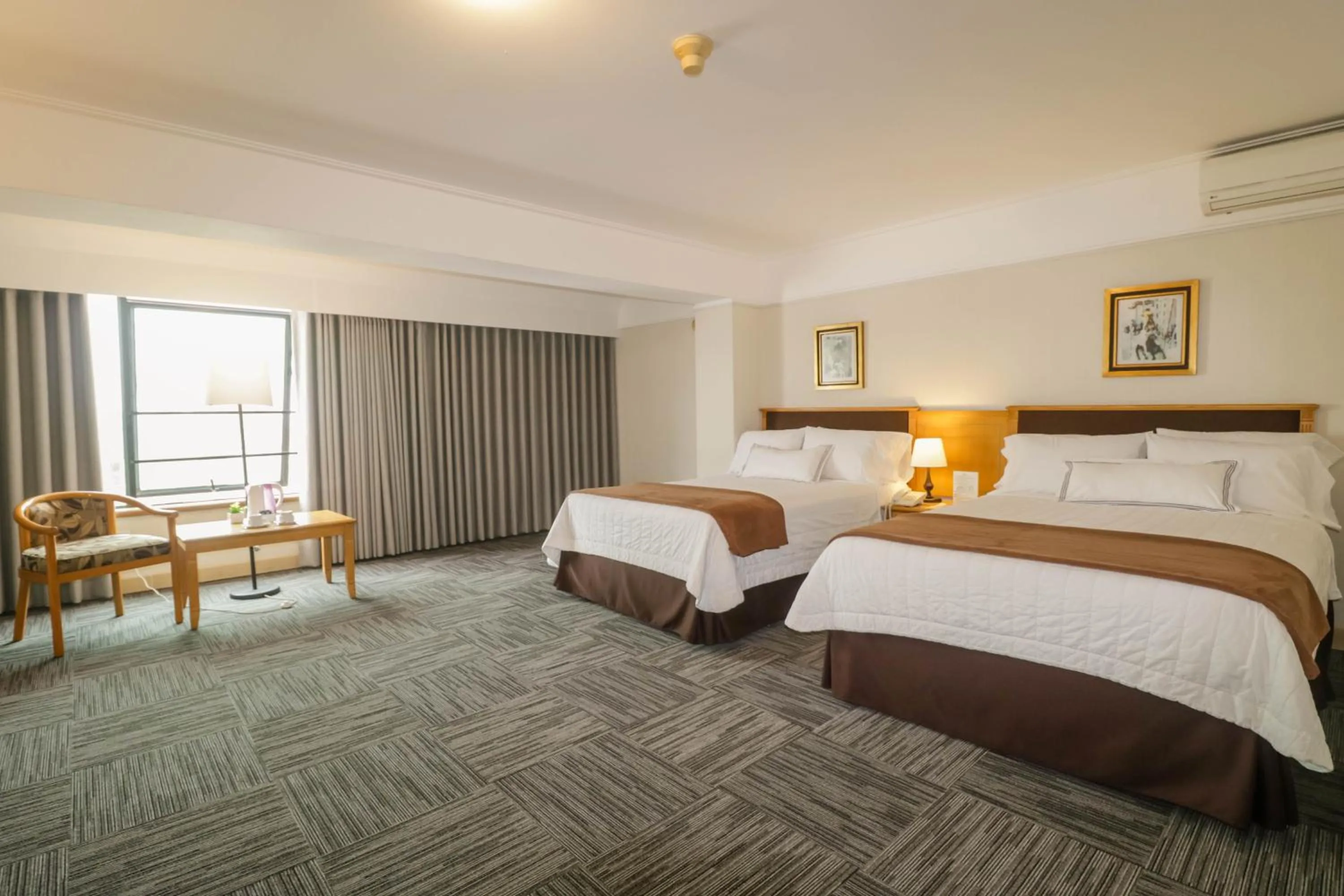 Bed in Hotel Miramar