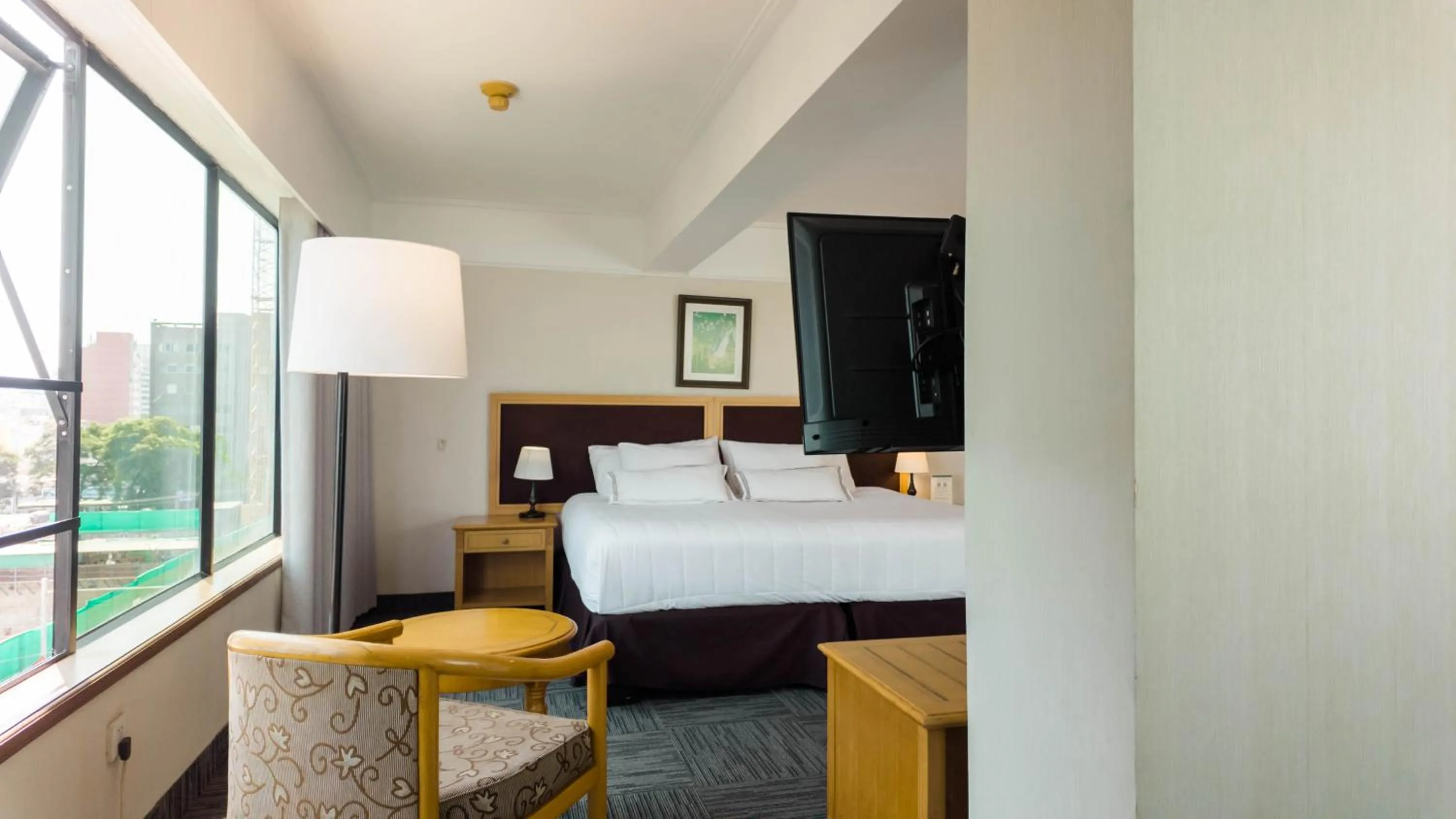 Photo of the whole room, Bed in Hotel Miramar