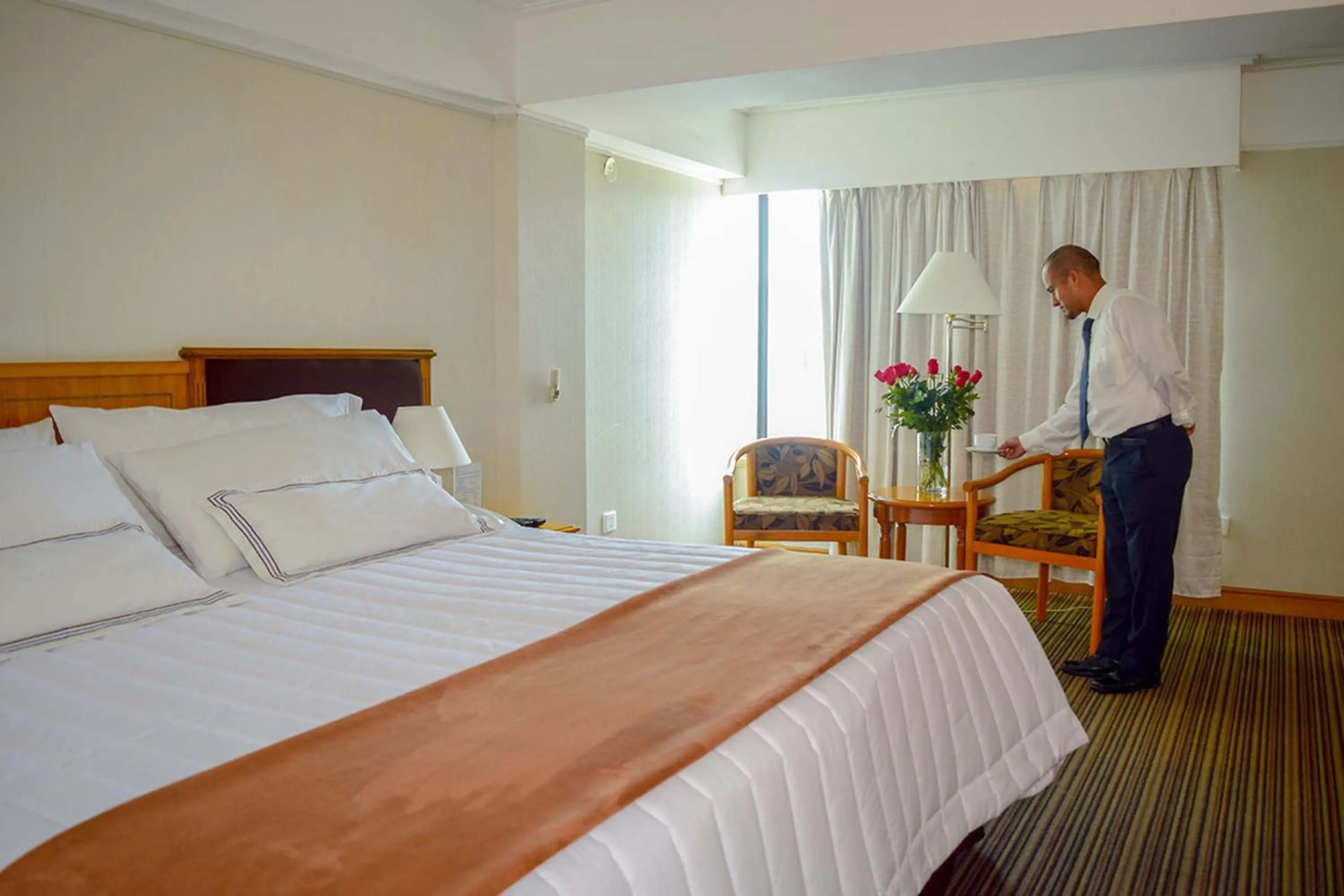 Staff, Bed in Hotel Miramar