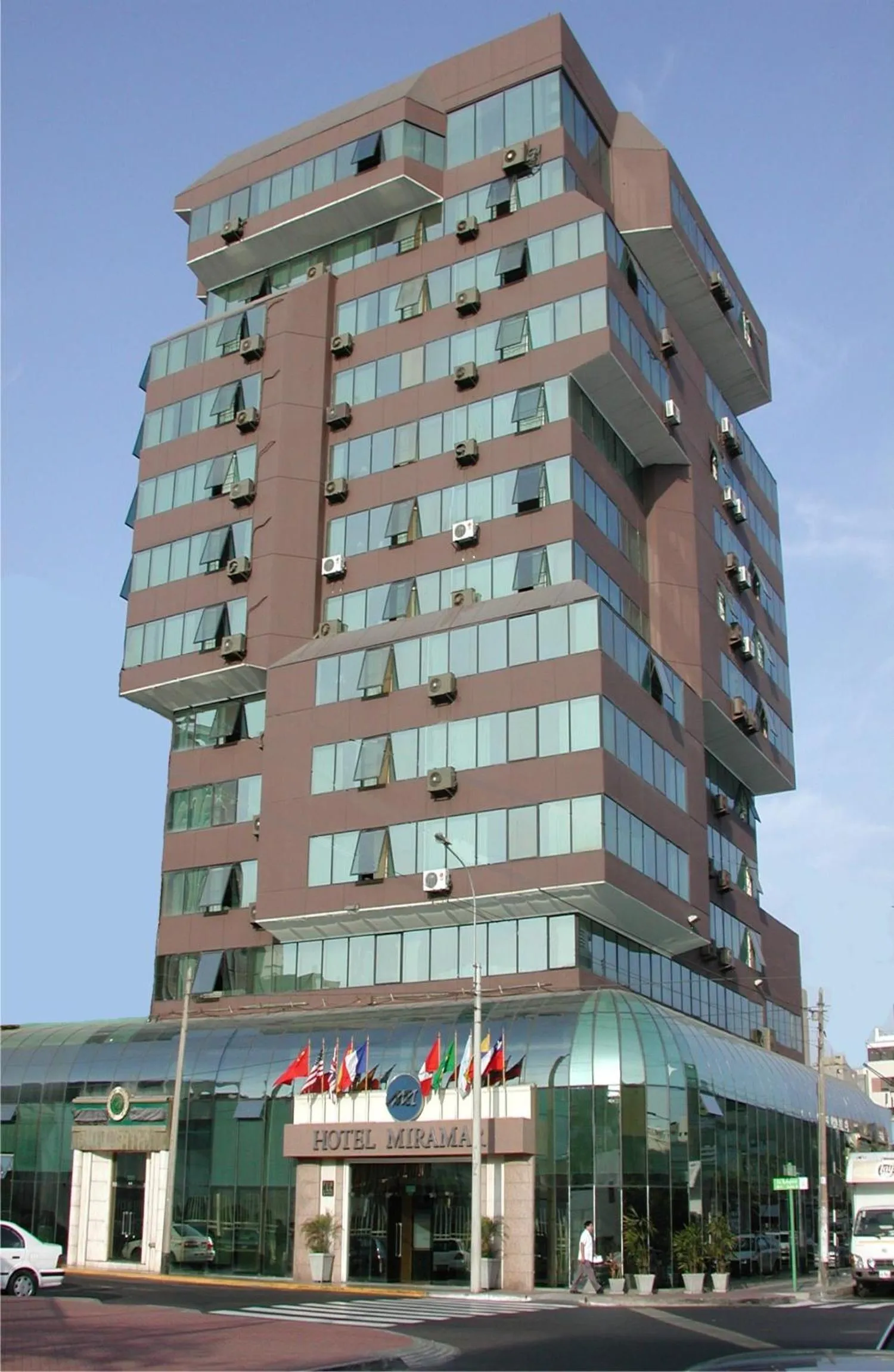 Property building in Hotel Miramar