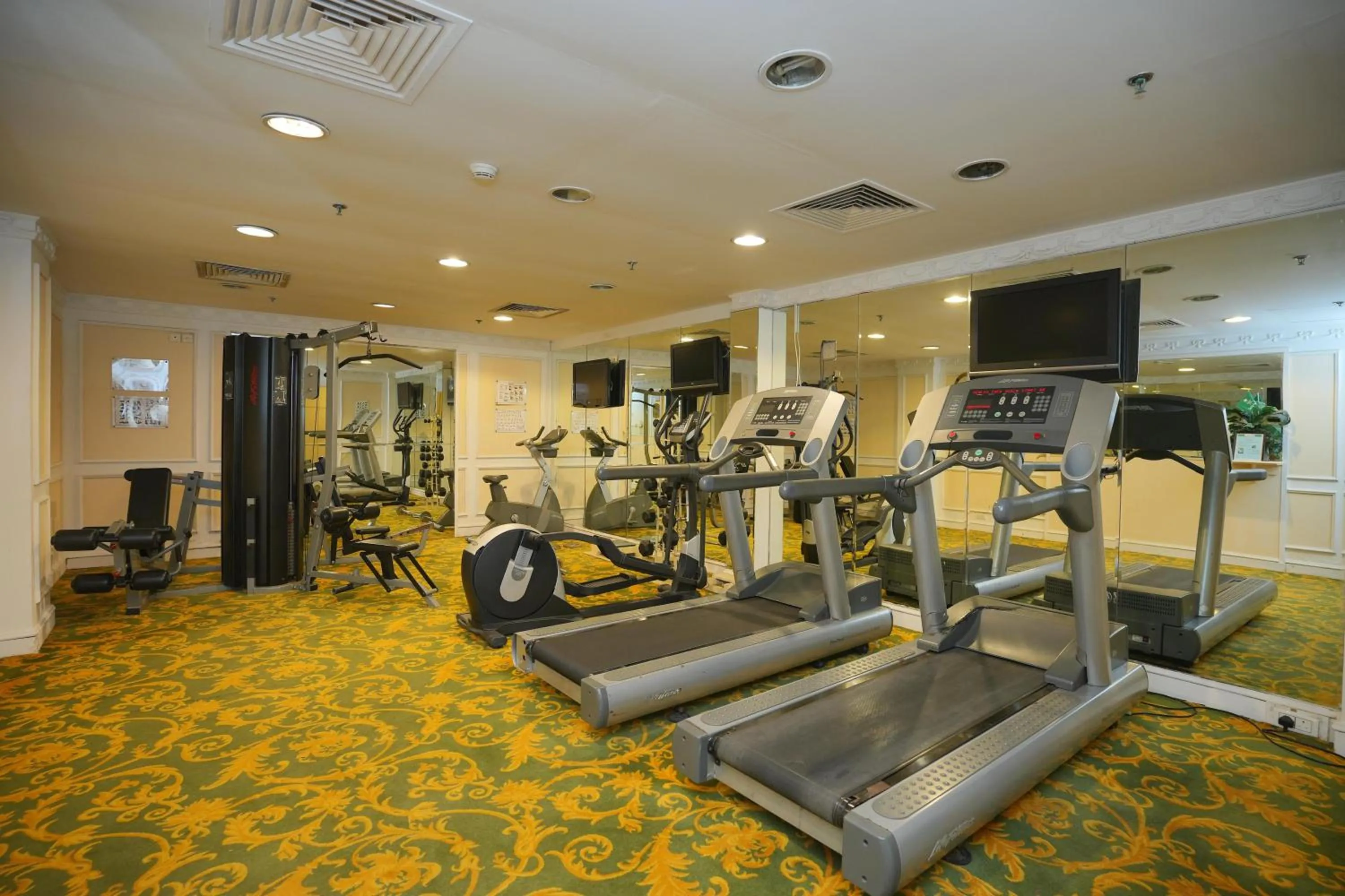 Fitness centre/facilities in Habitat Hotel All Suites - Jeddah