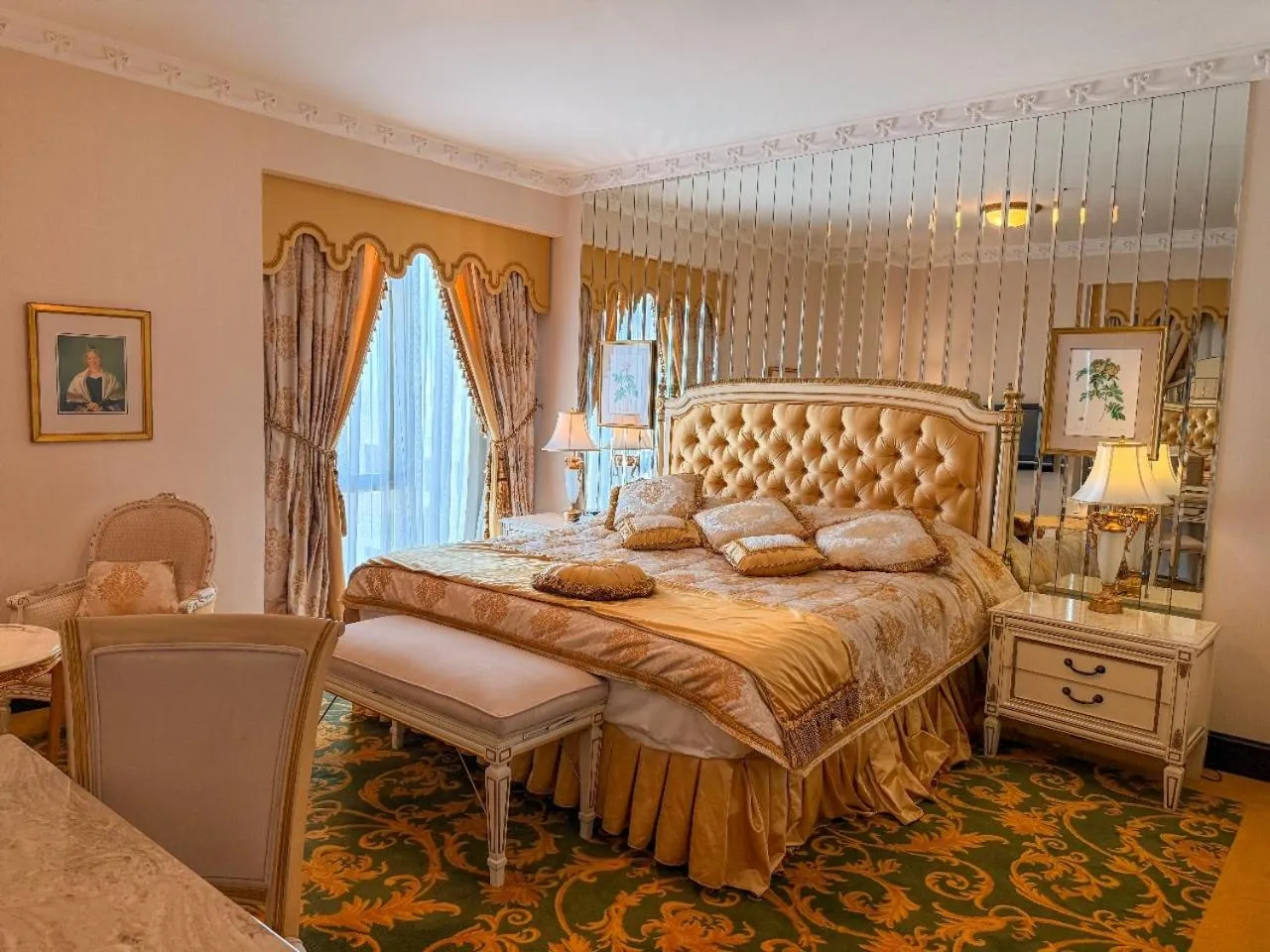 Bed in Habitat Hotel All Suites - Jeddah