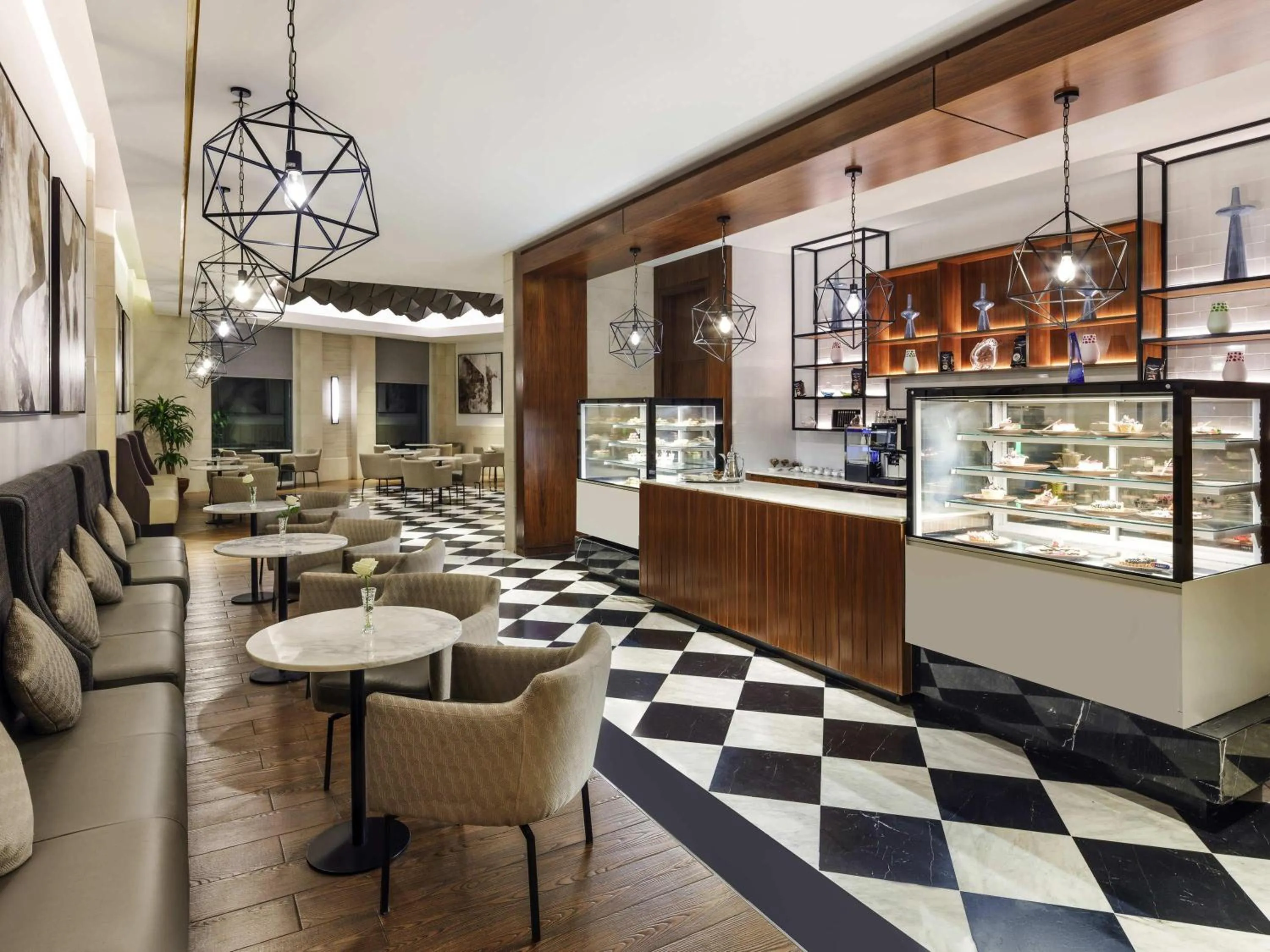 Lounge or bar in Movenpick Hotel & Residences Hajar Tower Makkah