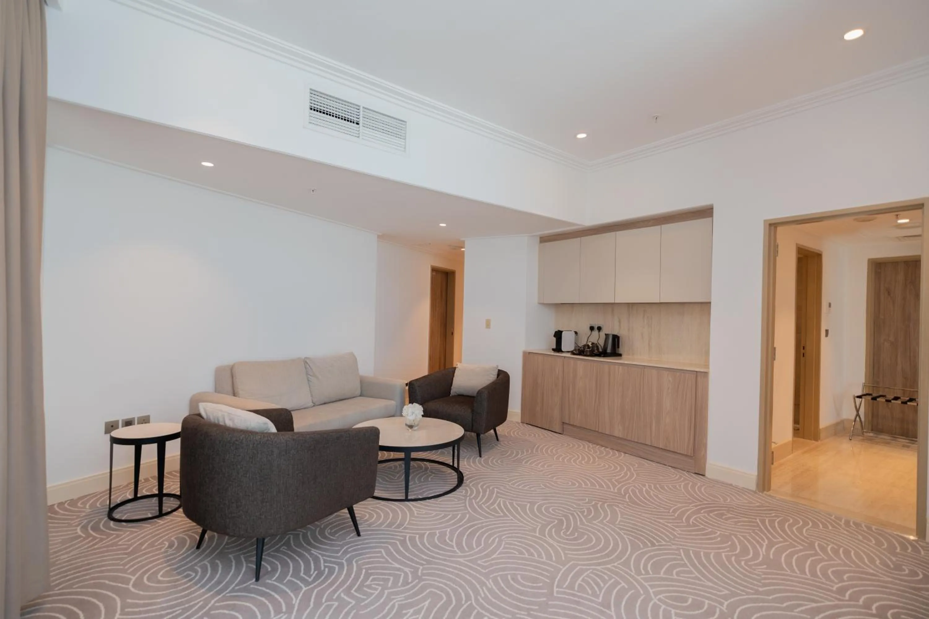 Seating area in Movenpick Hotel & Residences Hajar Tower Makkah