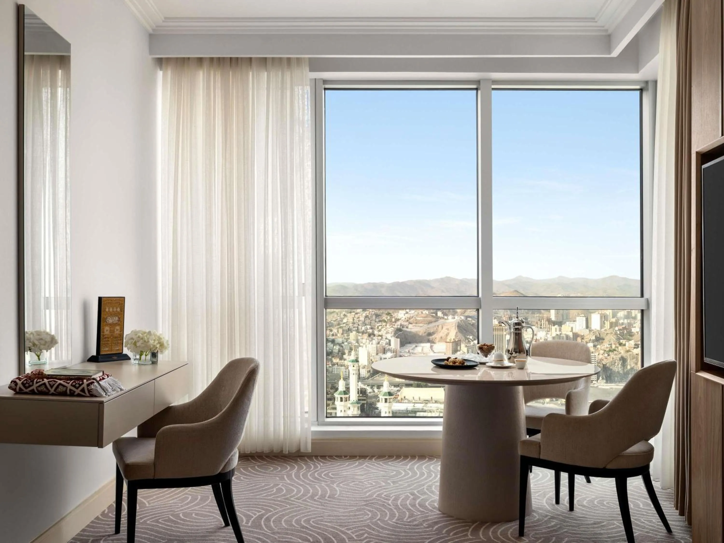 Bedroom in Movenpick Hotel & Residences Hajar Tower Makkah