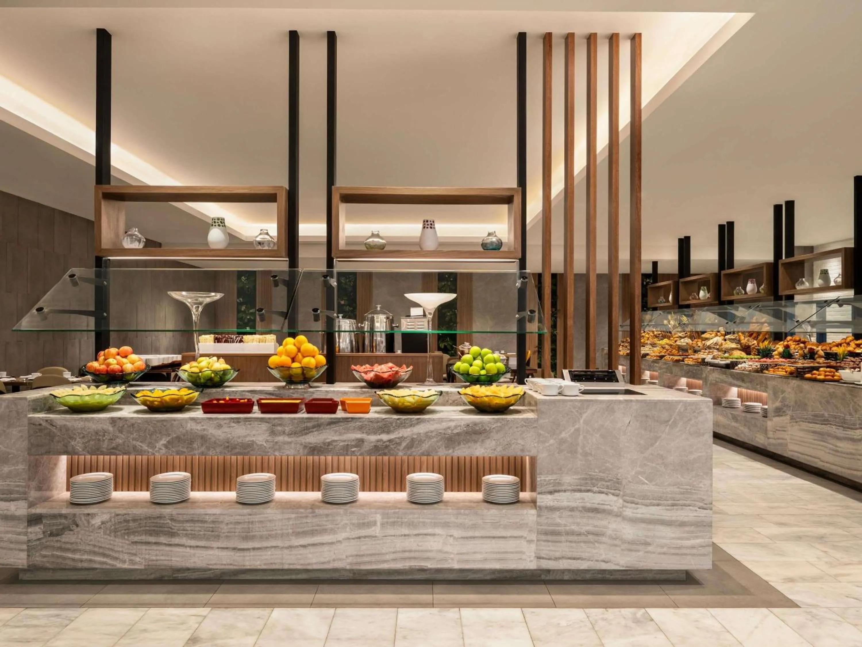 Restaurant/places to eat in Movenpick Hotel & Residences Hajar Tower Makkah