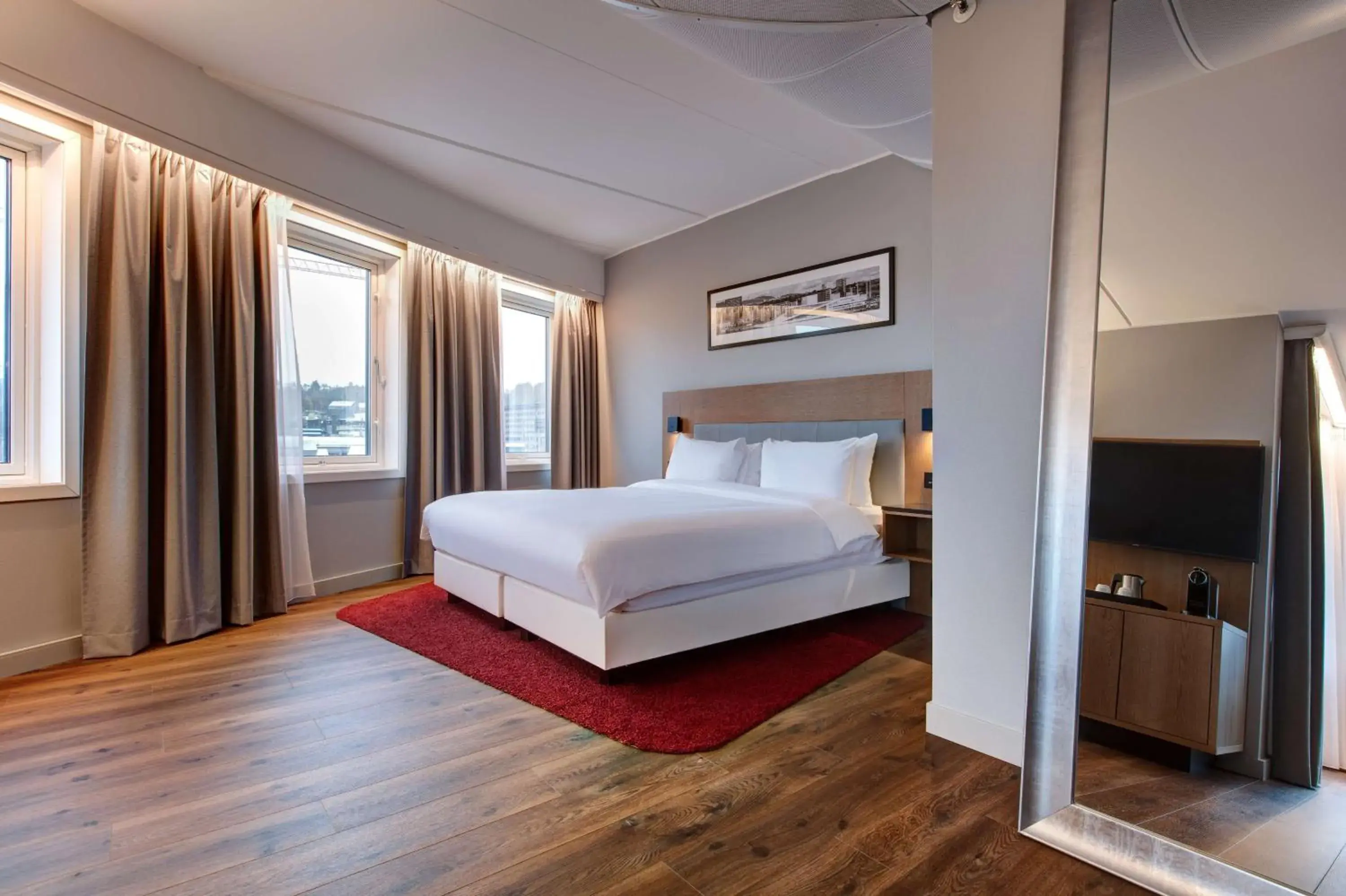 Junior Suite with River View in Radisson Blu Hotel Nydalen, Oslo Junior Suite with River View in Radisson Blu Hotel Nydalen, Oslo