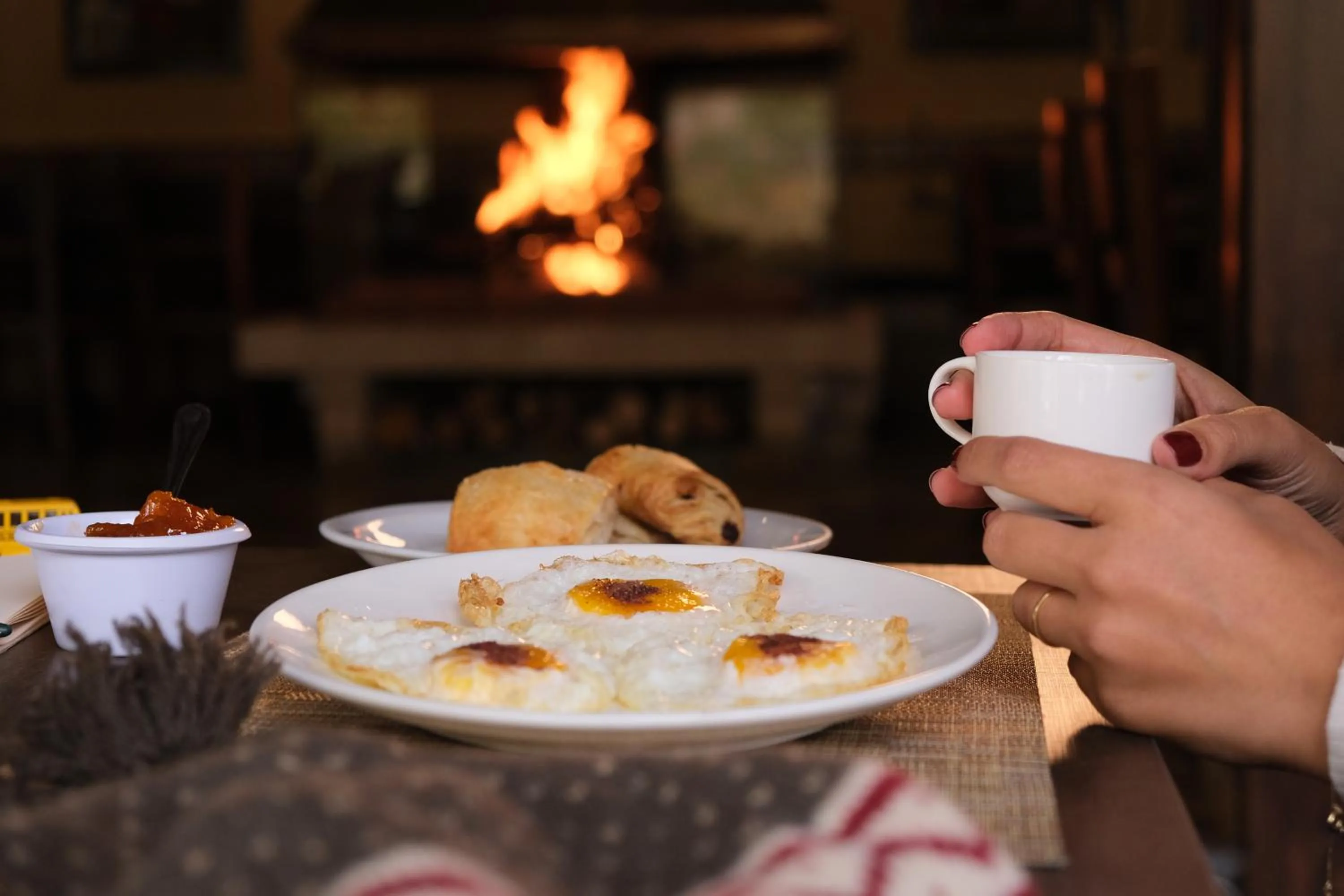 Restaurant/places to eat in Le Cedrus Hotel