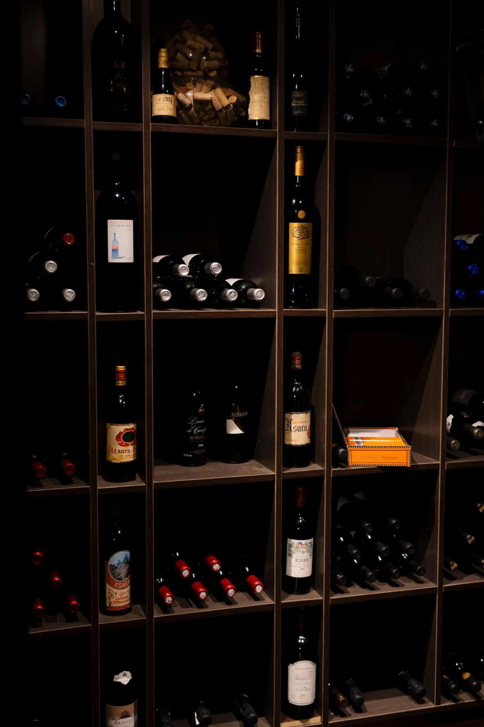 Food and drinks in Le Cedrus Hotel