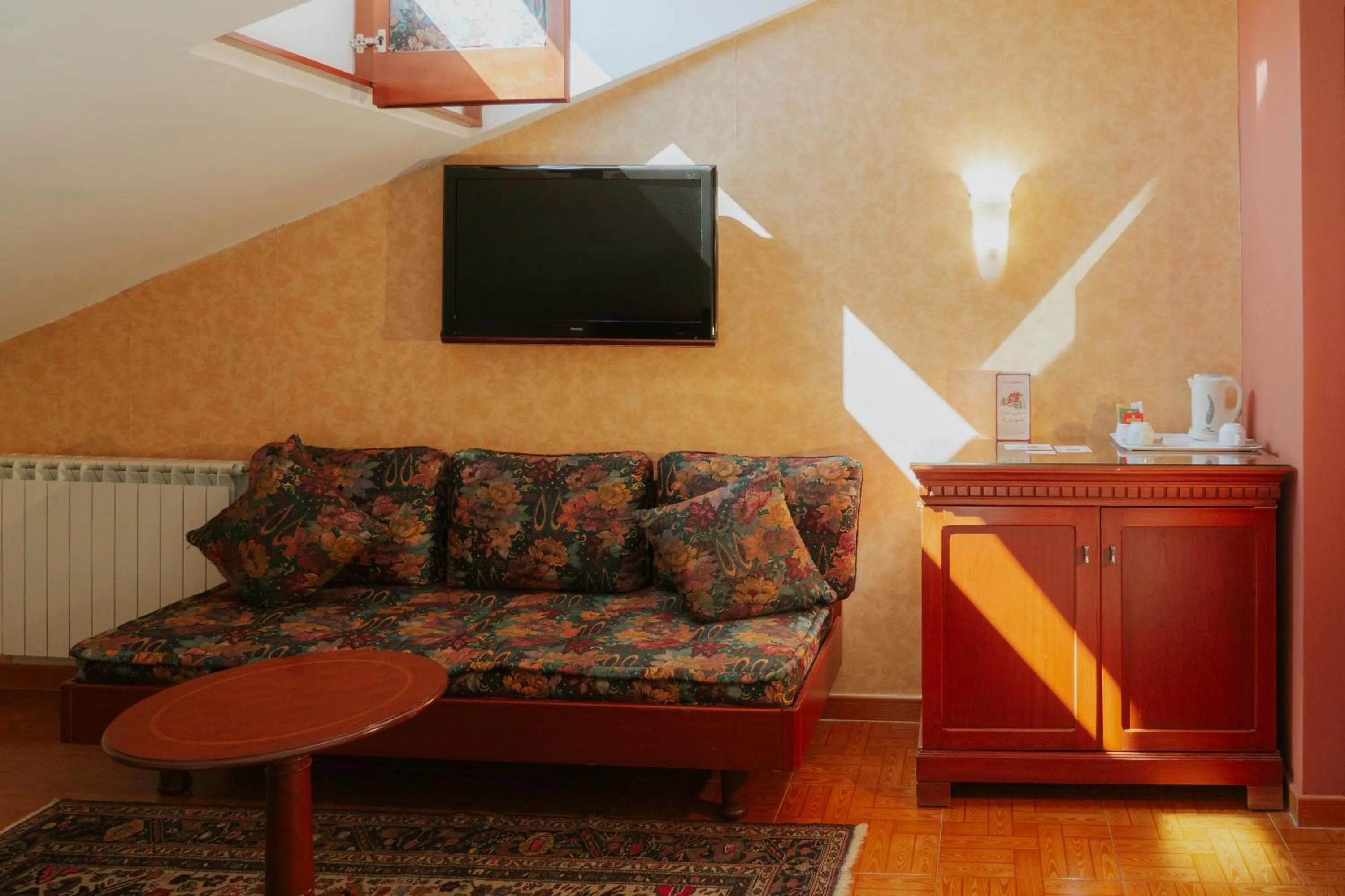 Seating area in Le Cedrus Hotel