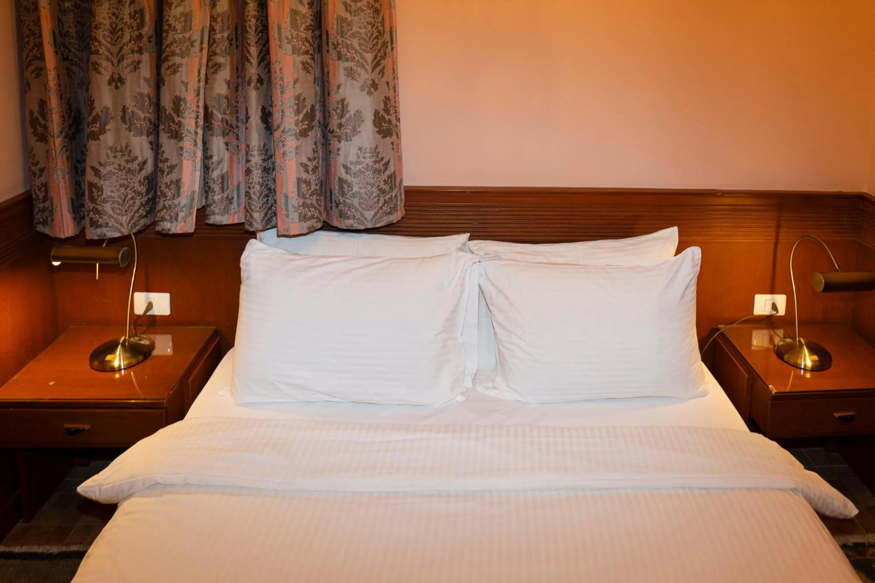 Bed in Le Cedrus Hotel