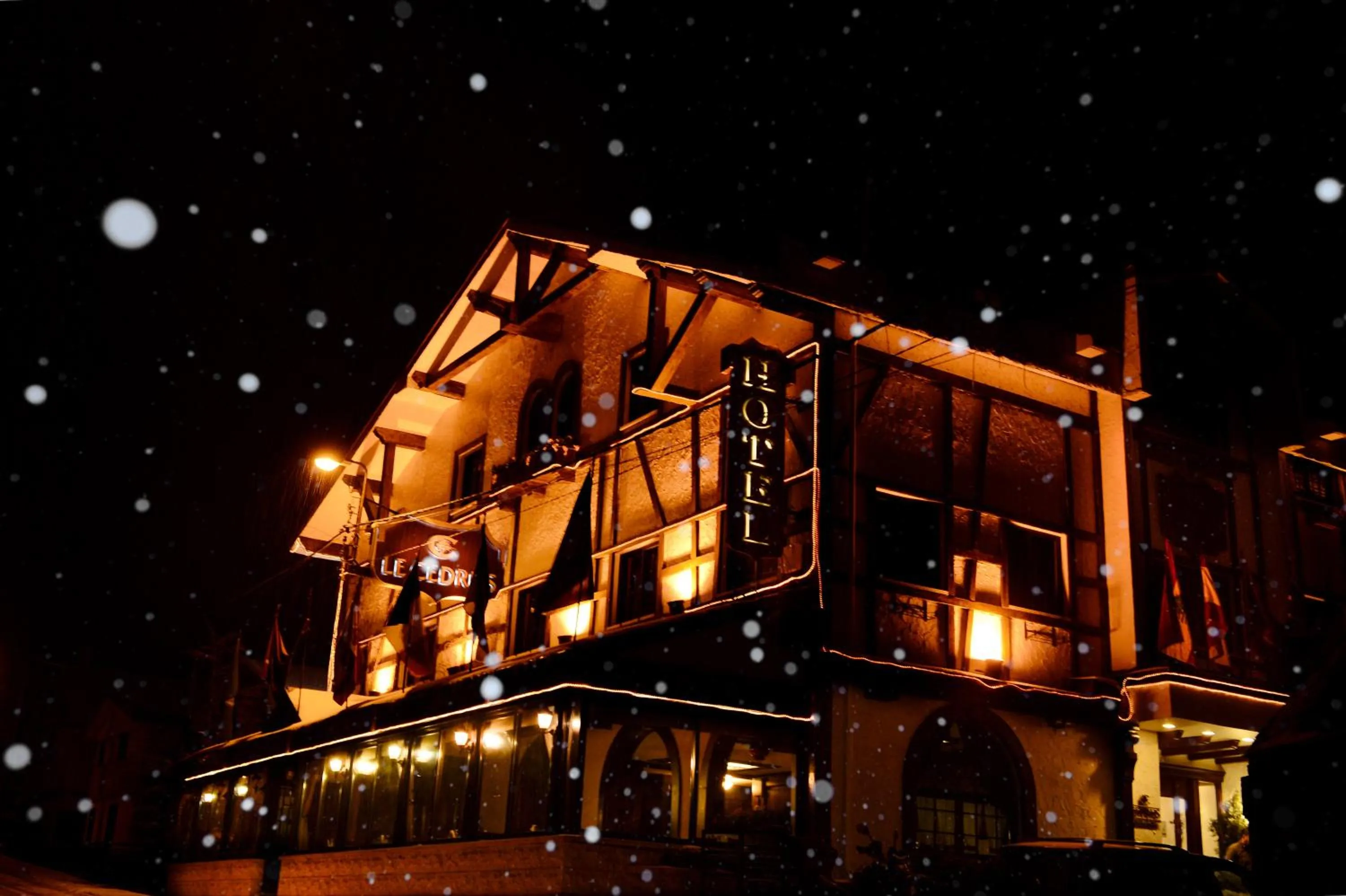 Property building in Le Cedrus Hotel